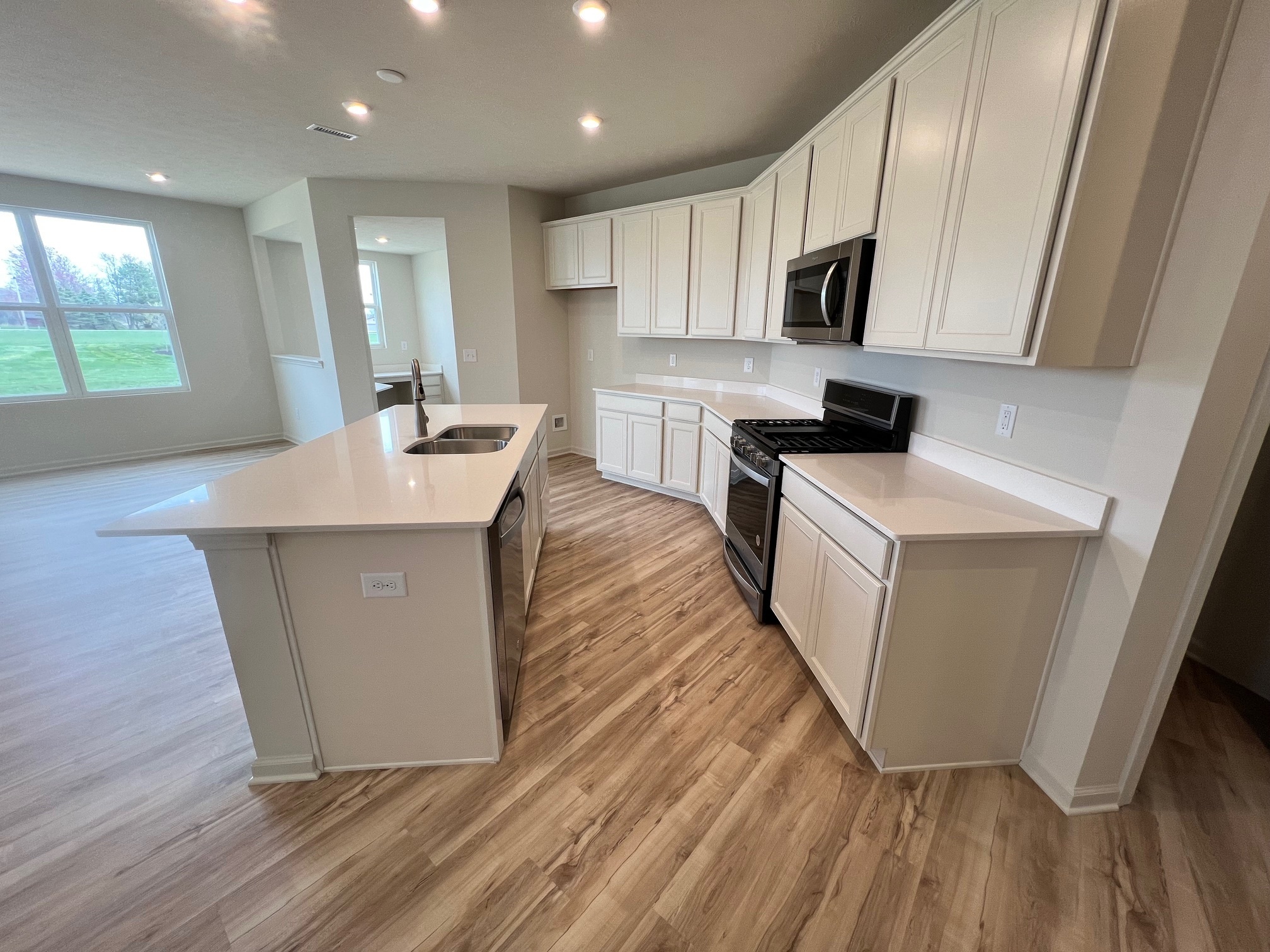 6889 Sable Point Drive