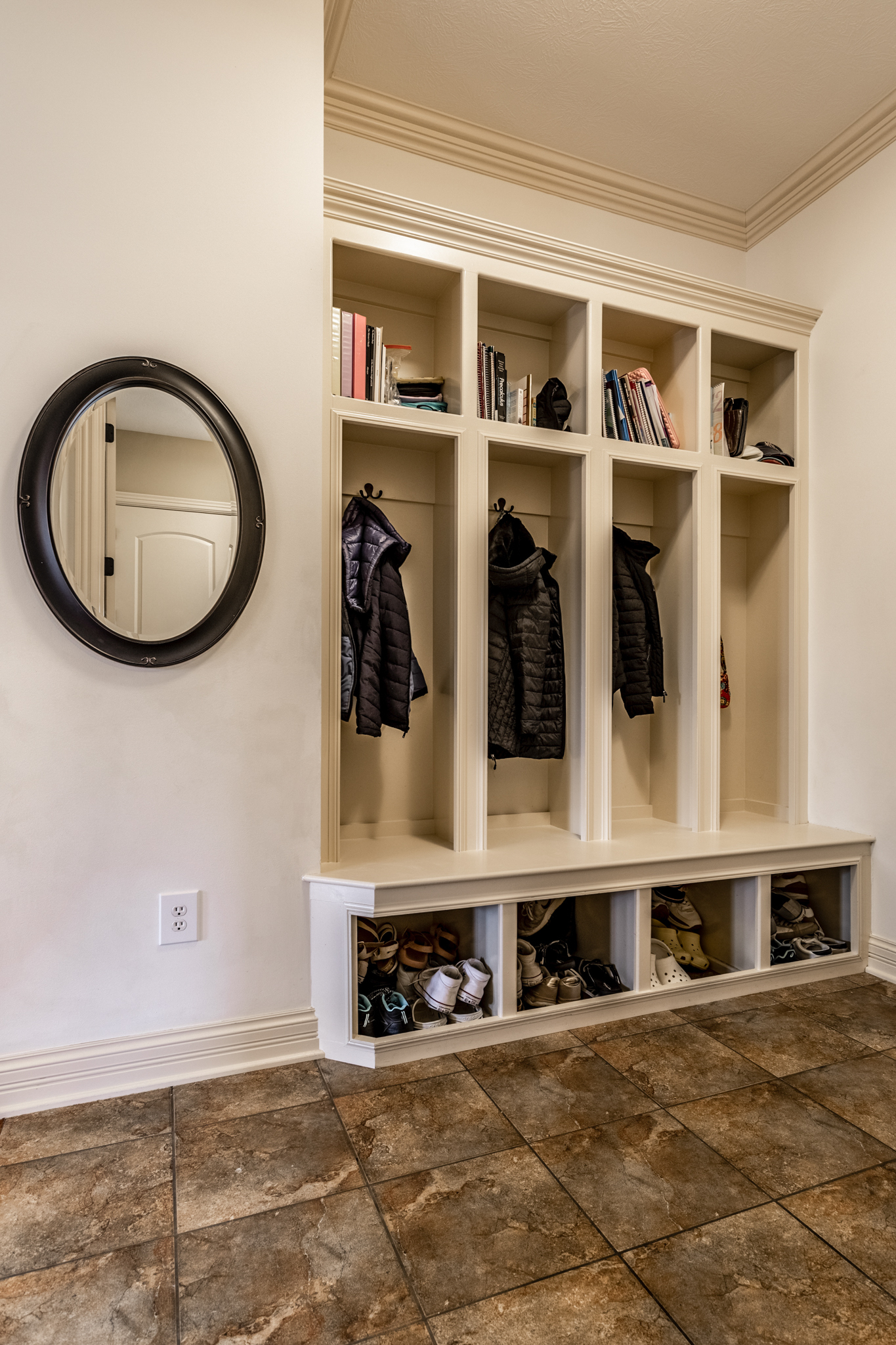10469 Roxley Bend