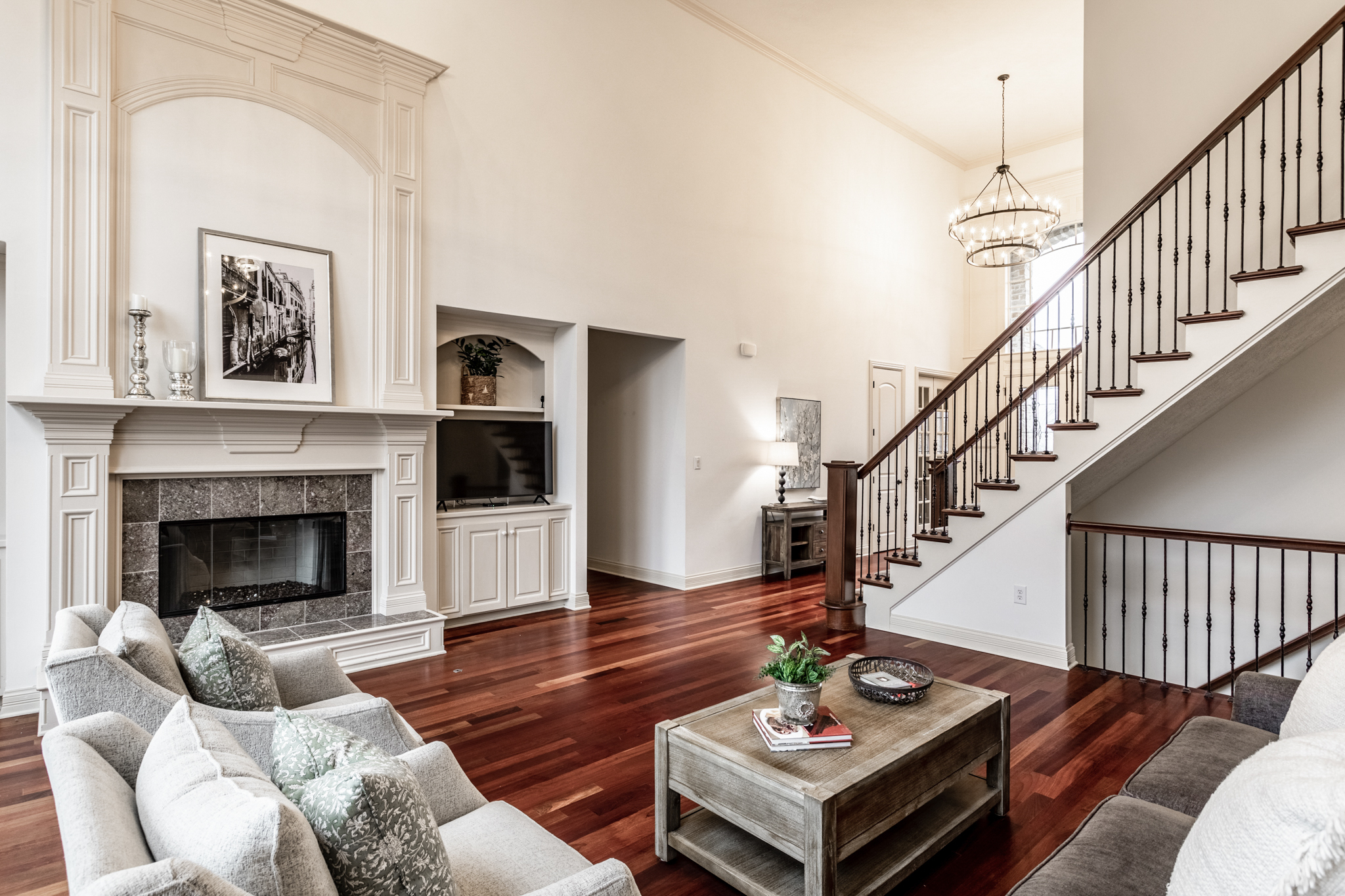 10469 Roxley Bend