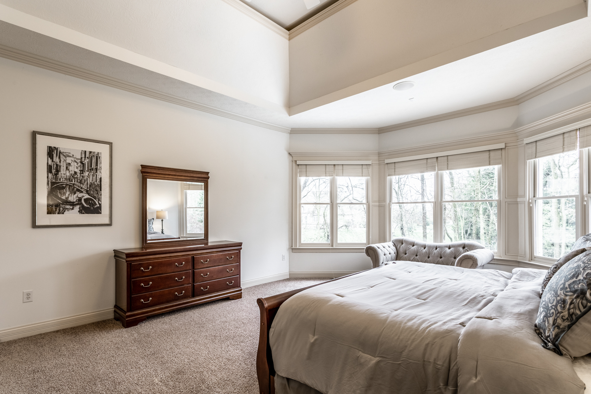 10469 Roxley Bend