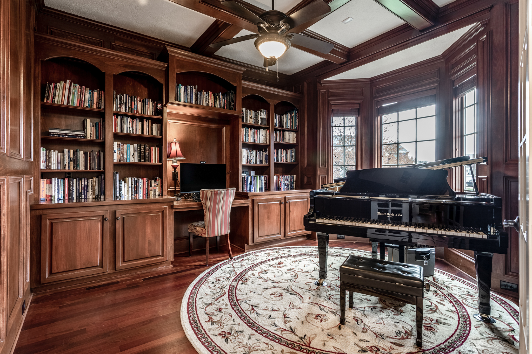 10469 Roxley Bend