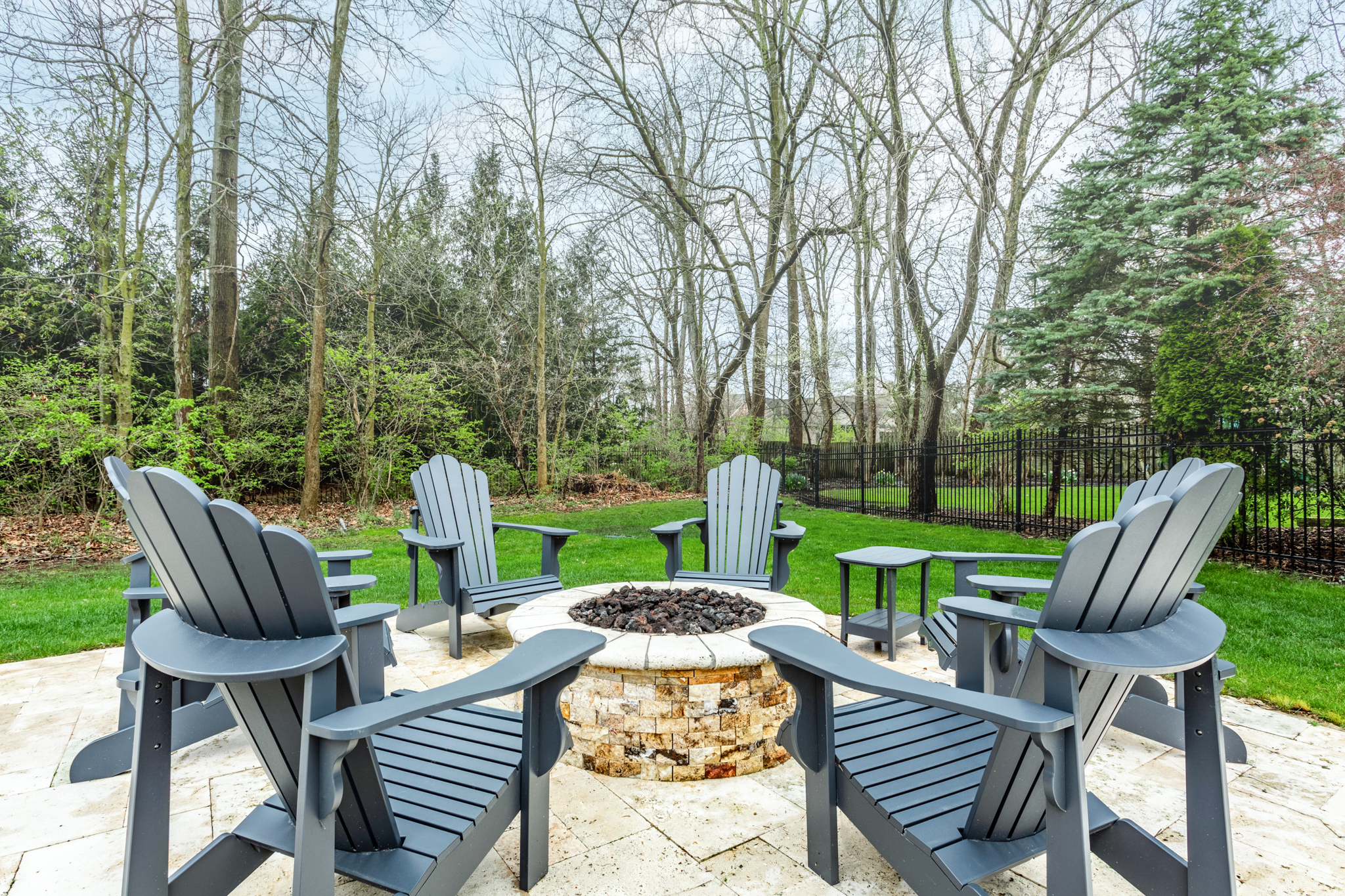 10469 Roxley Bend