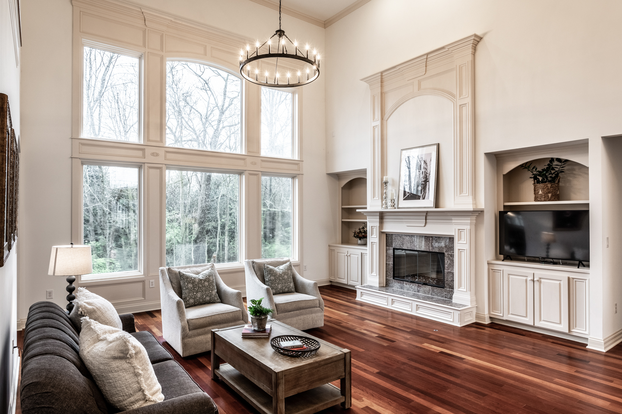 10469 Roxley Bend