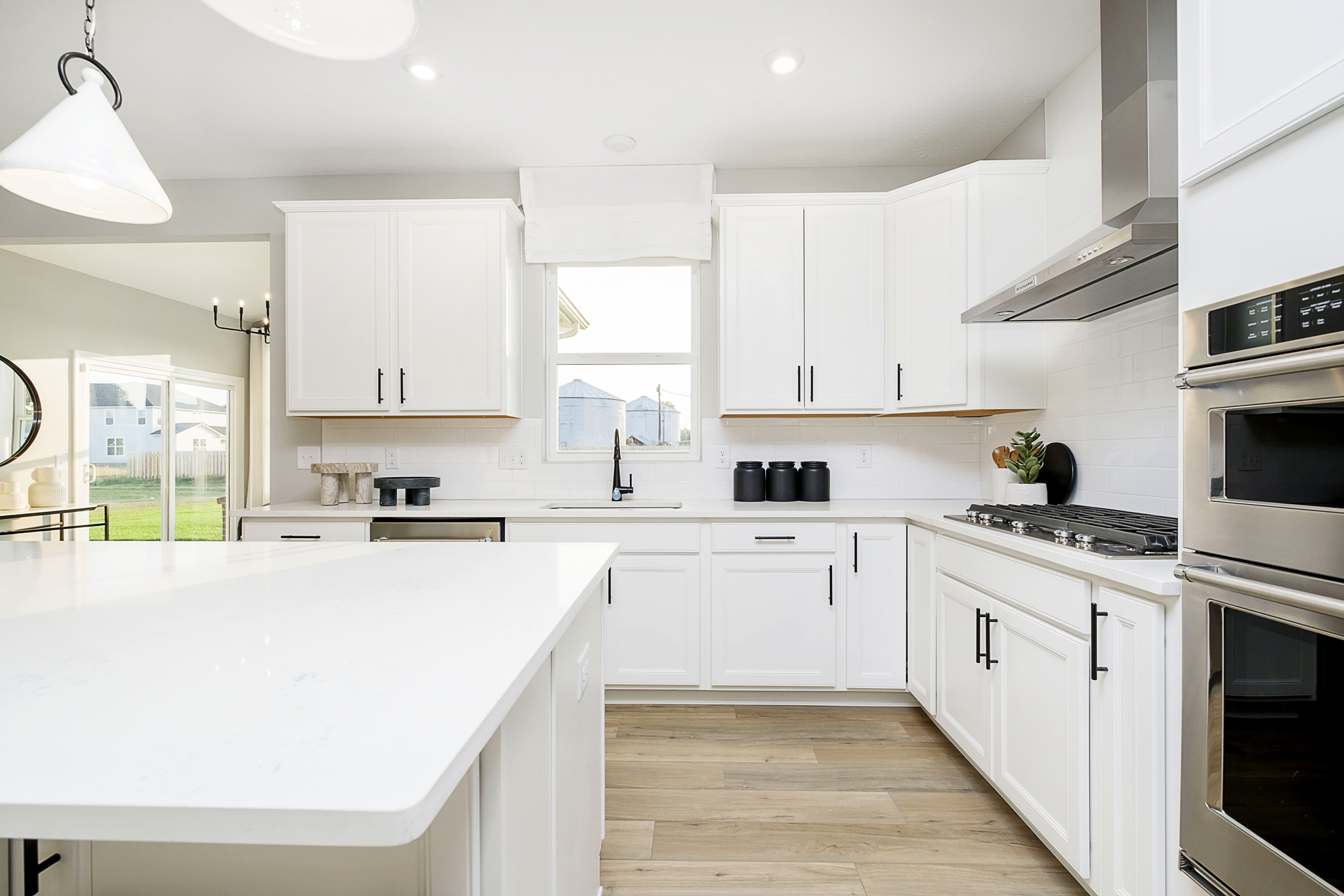 6502 Ambassador Drive