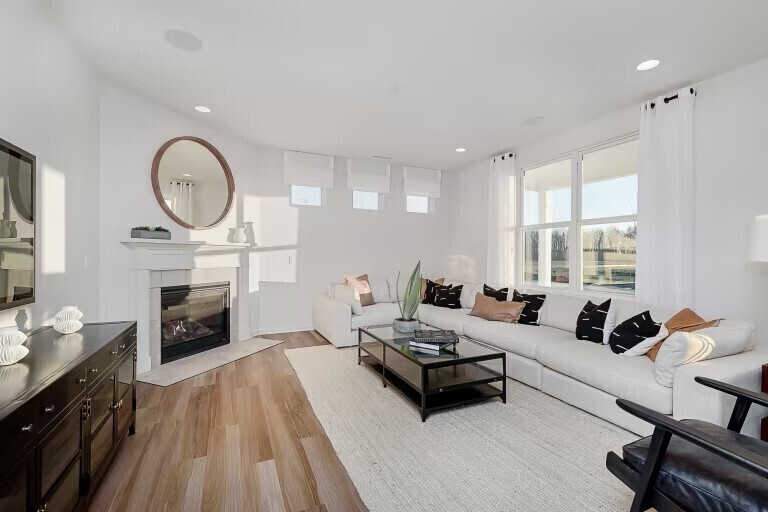 6922 Jacone Drive