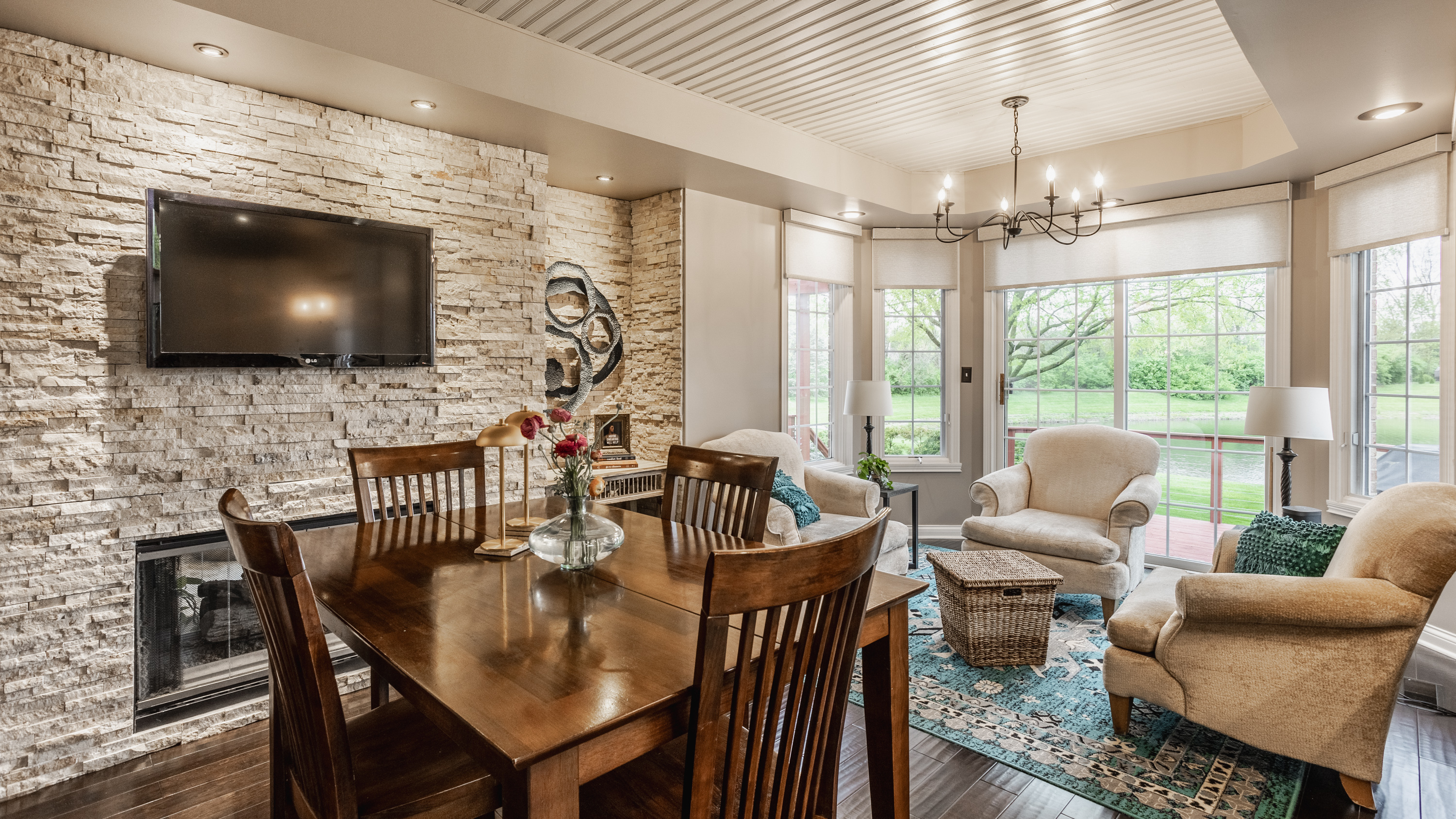 2621 Towne Drive
