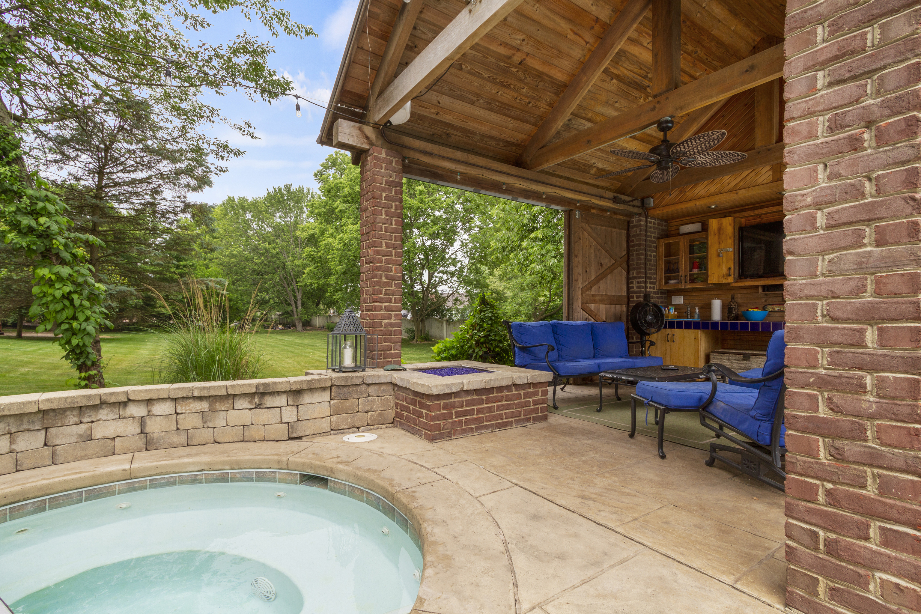 10042 Hickory Ridge Drive