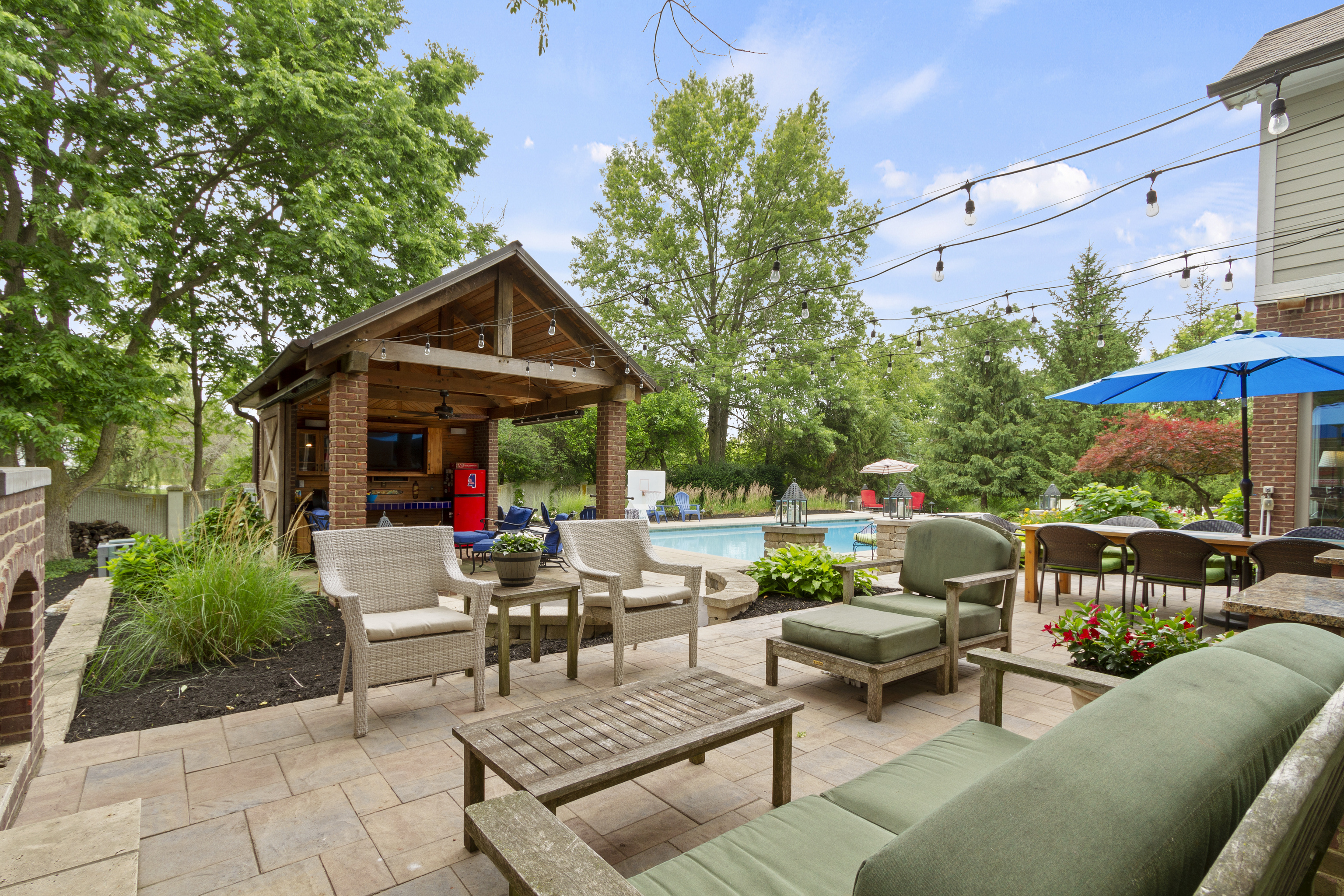 10042 Hickory Ridge Drive