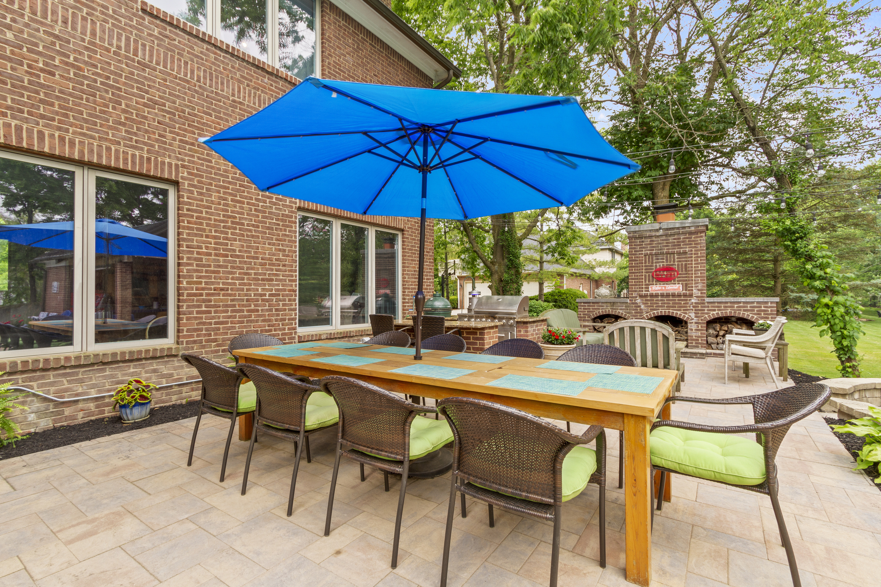 10042 Hickory Ridge Drive