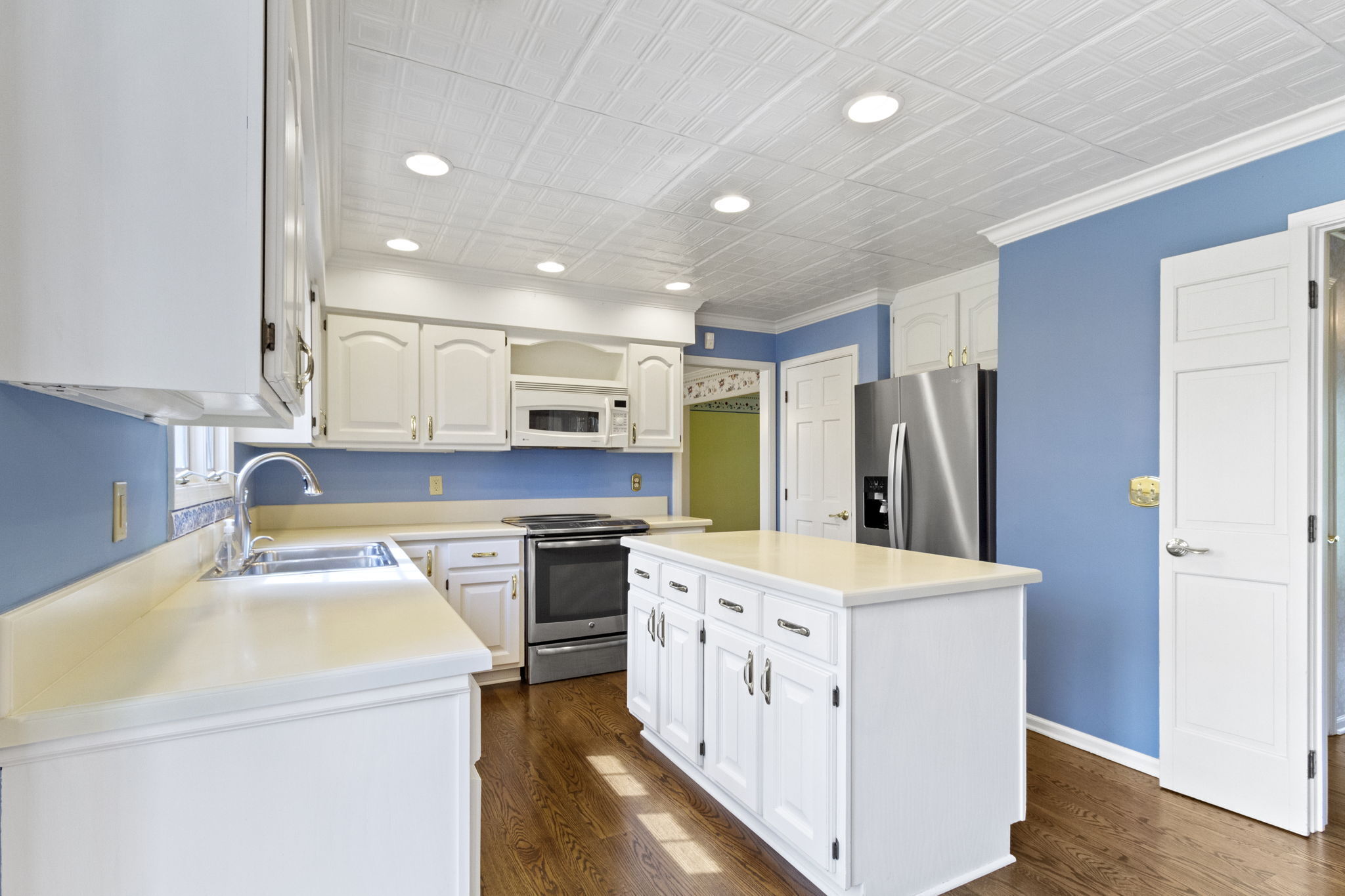 885 Sugarbush Ridge