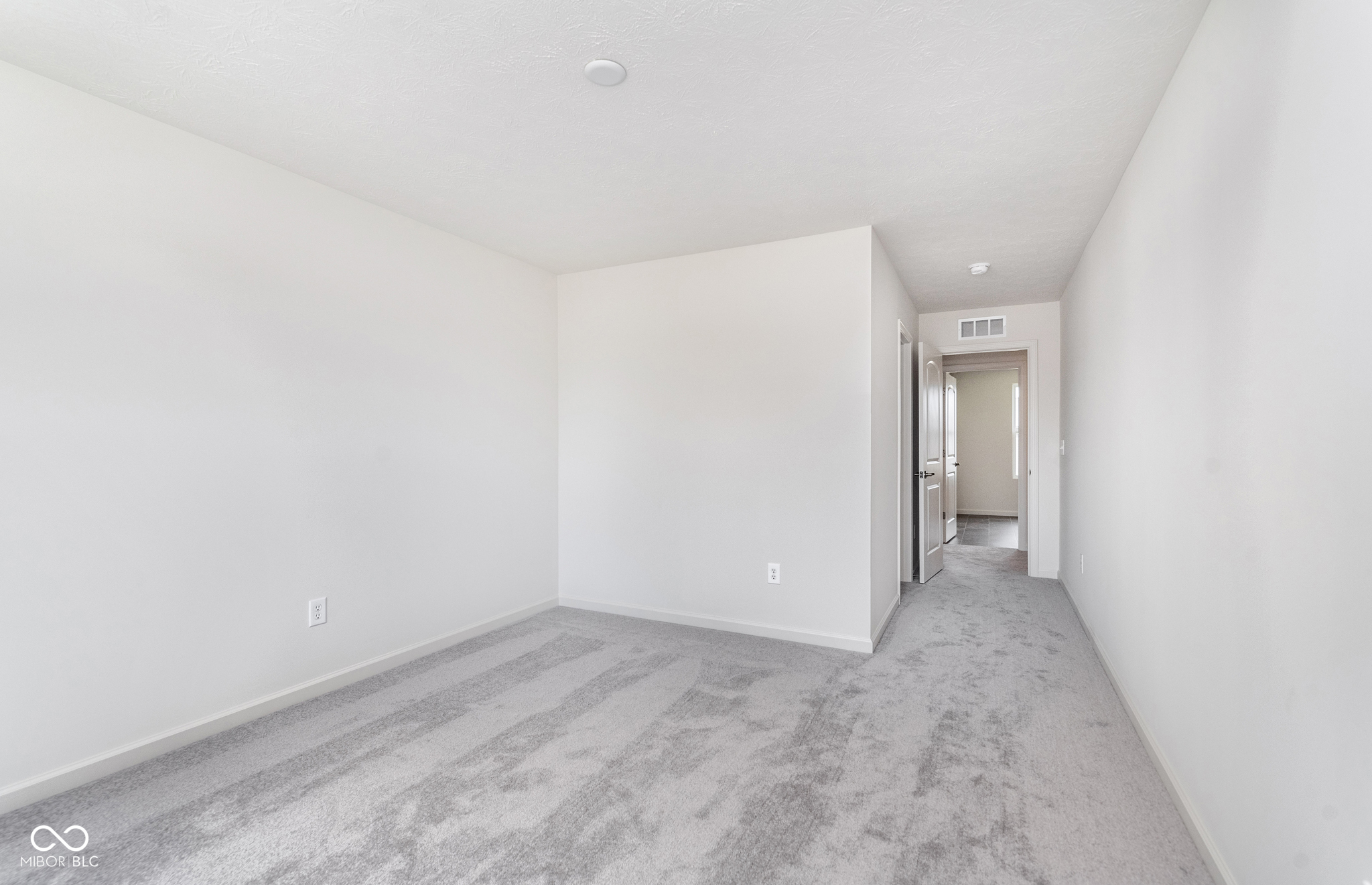 15220 Montfort Drive