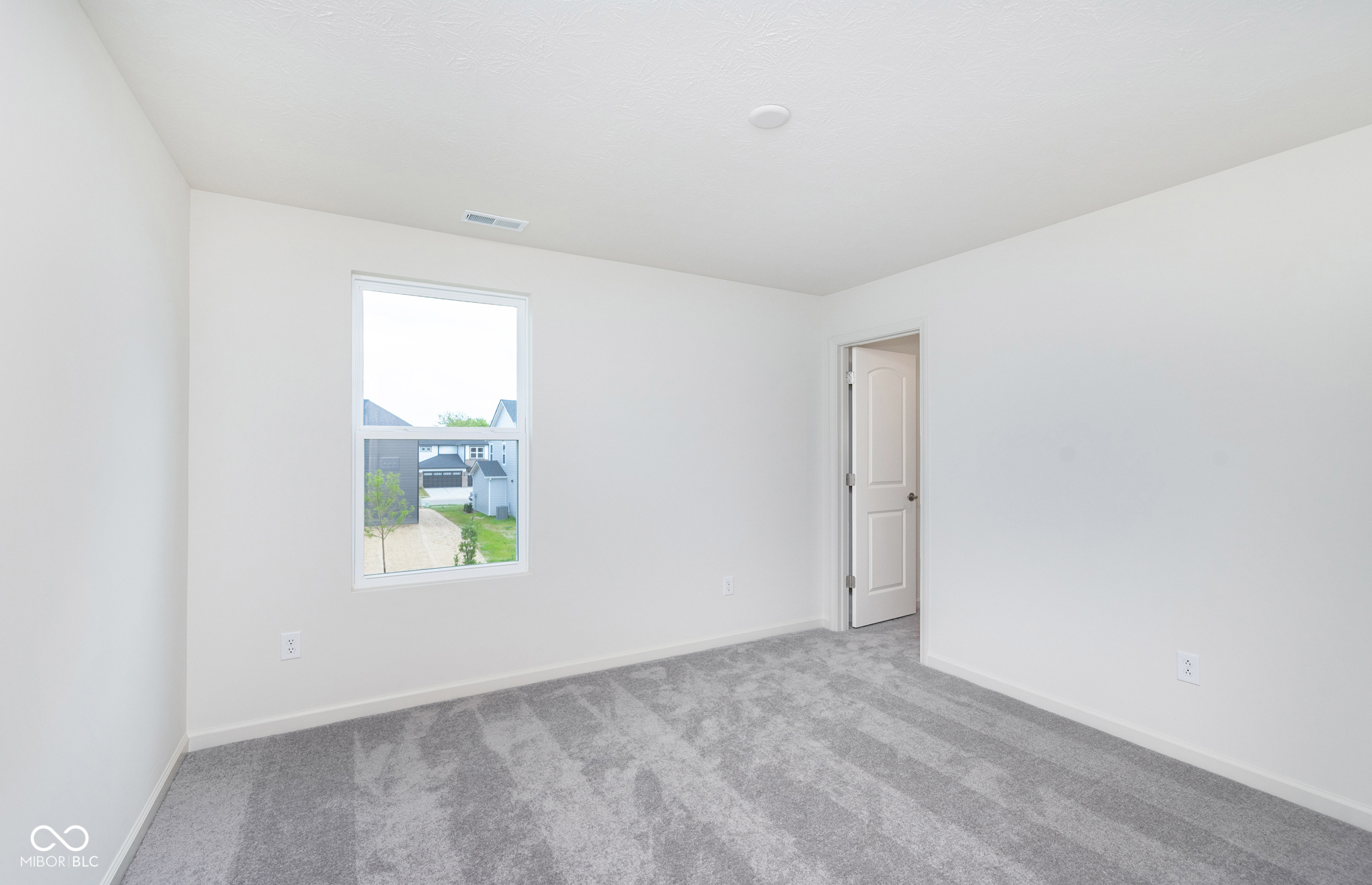 15220 Montfort Drive