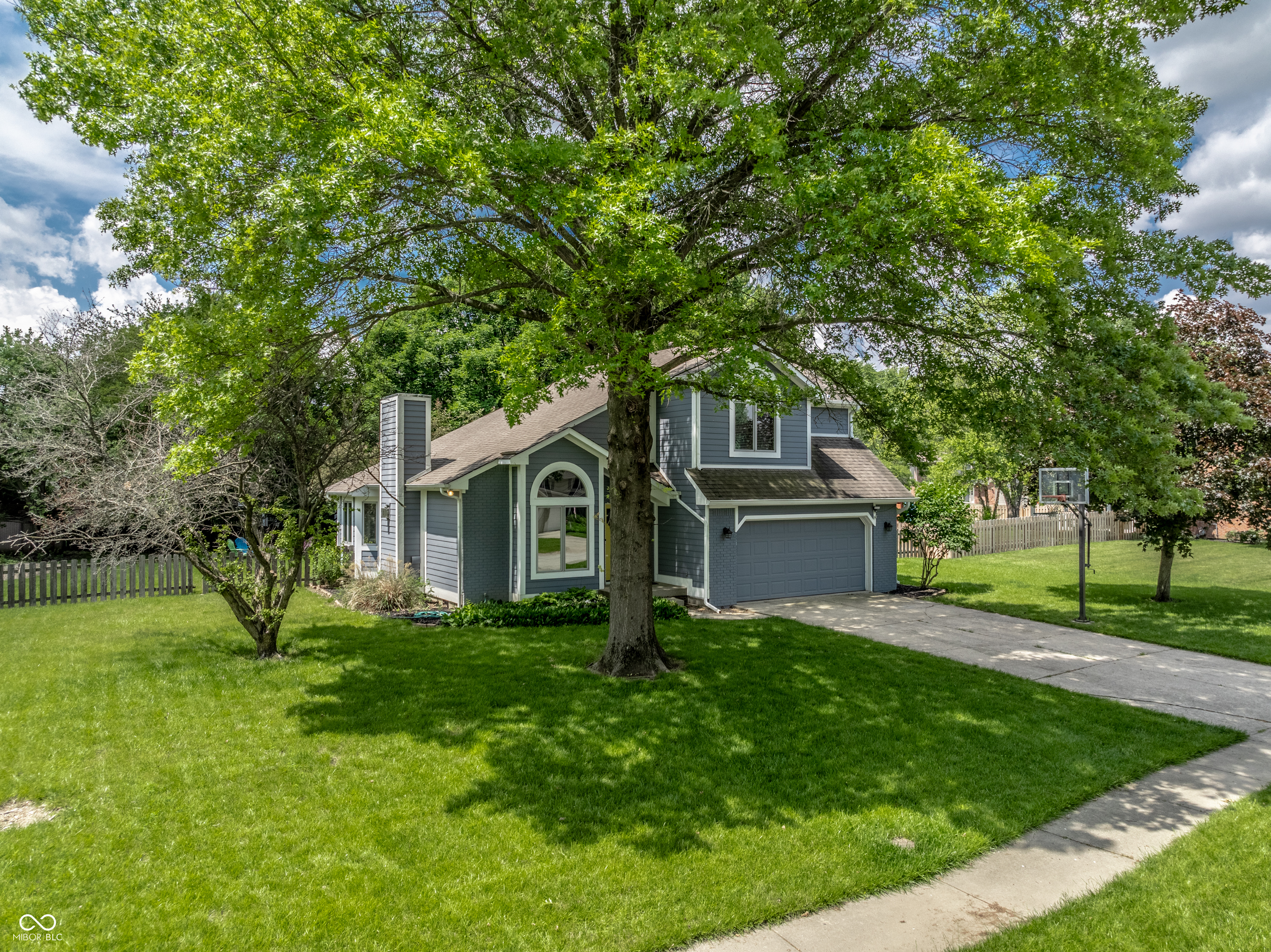 1645 Graystone Lane