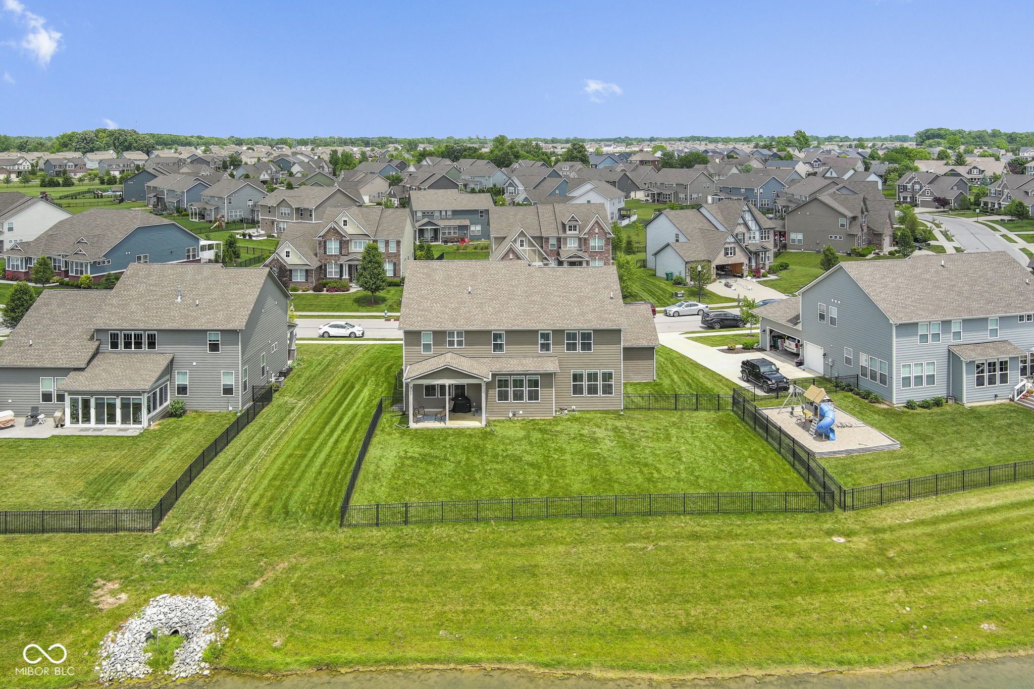 2466 Stonehaven Way