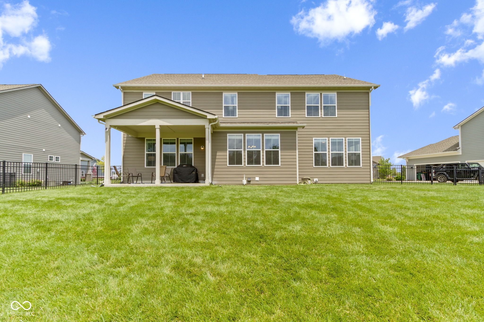 2466 Stonehaven Way