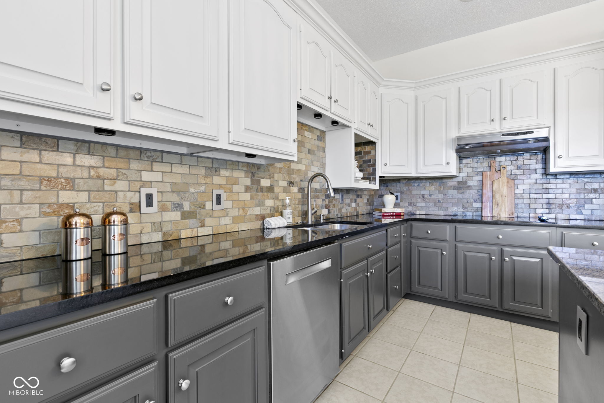 1779 Summerlakes Court
