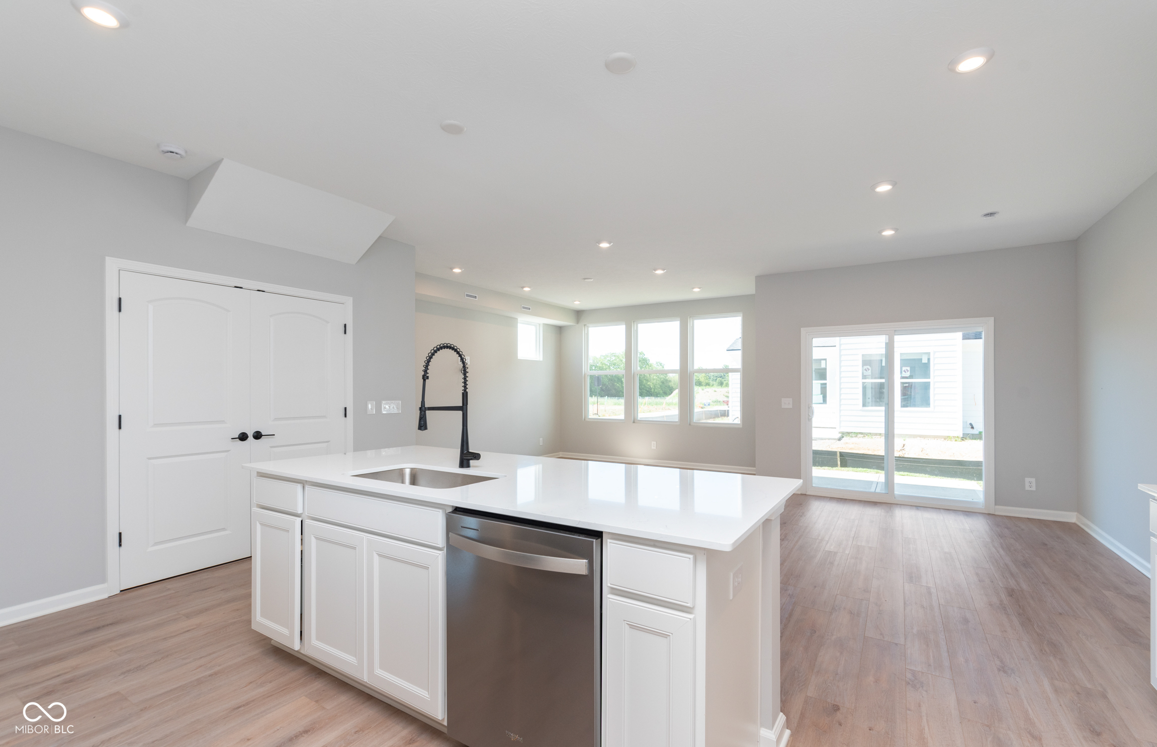 7240 Selah Lane