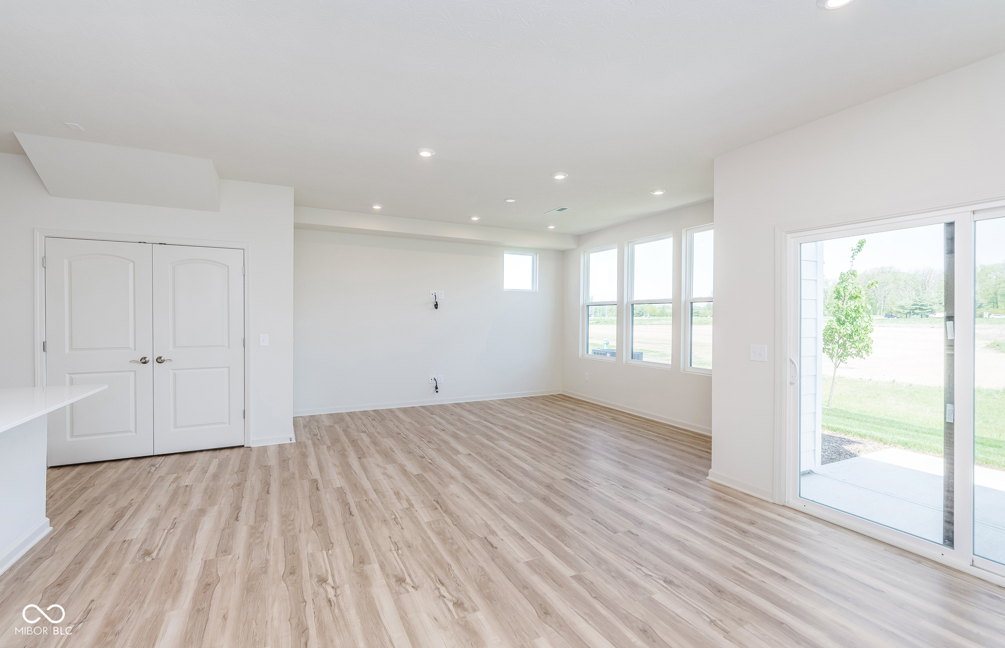 10900 Morab Drive