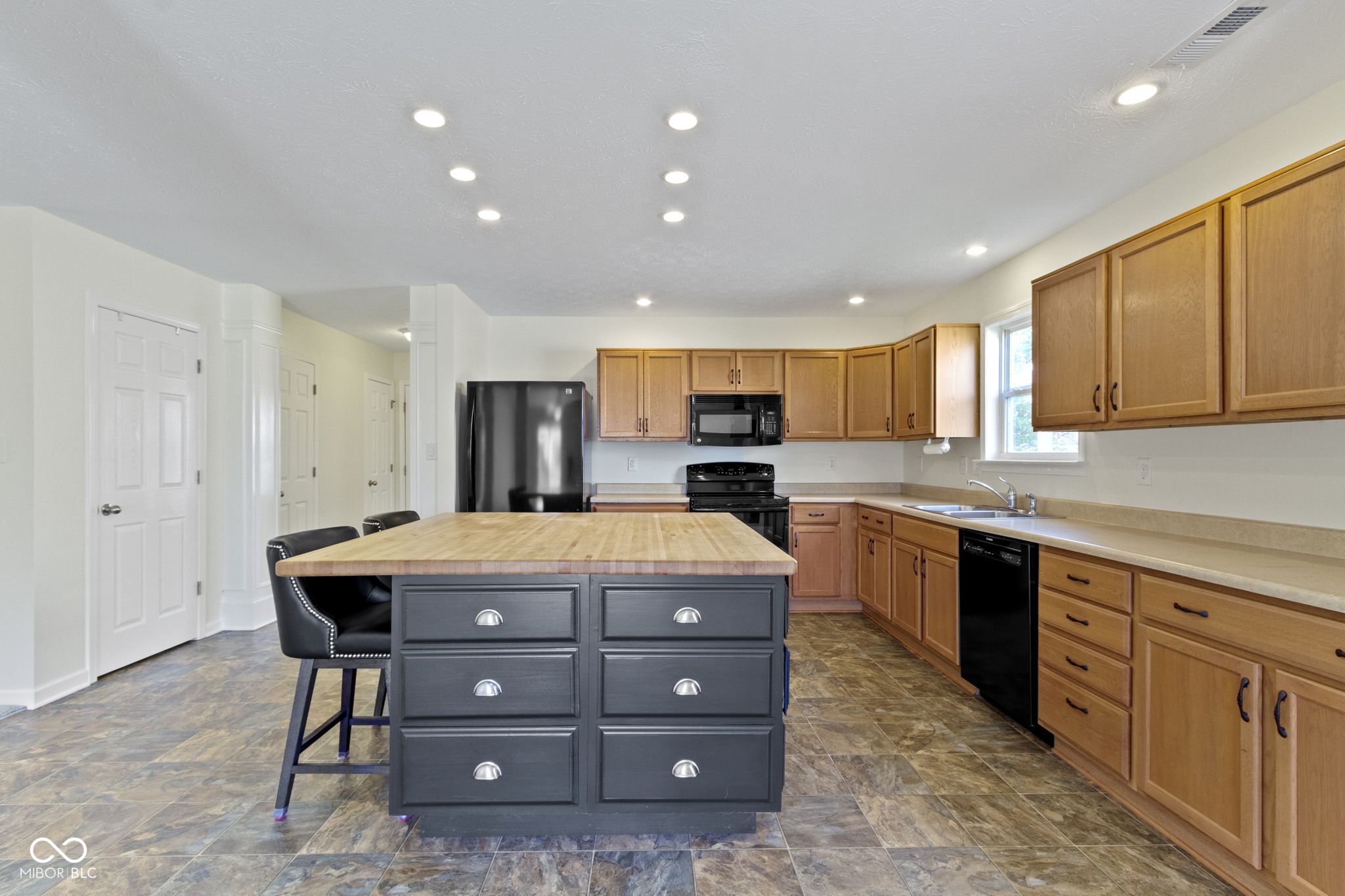 924 Ogala Drive