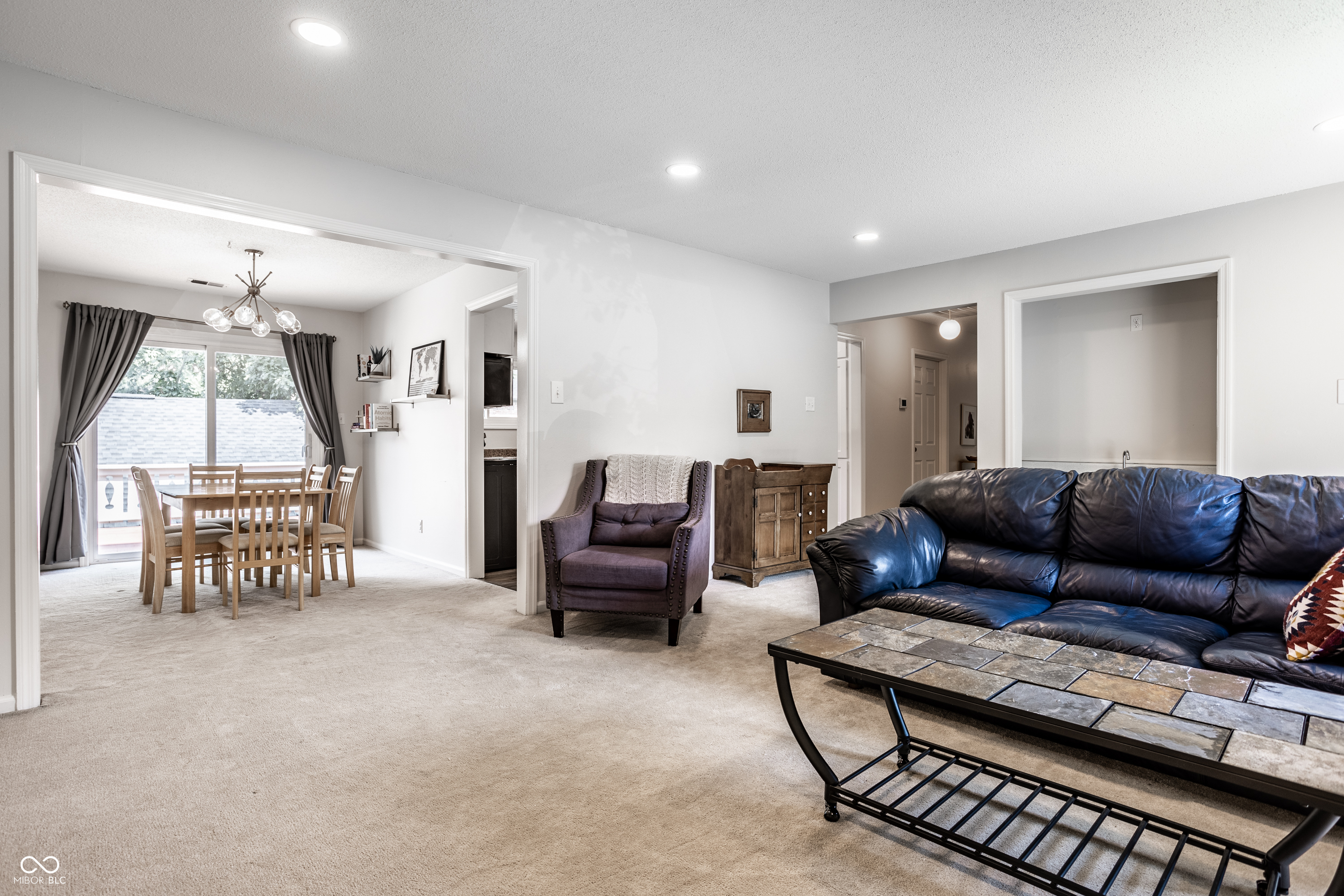 2826 Lake Forest Drive