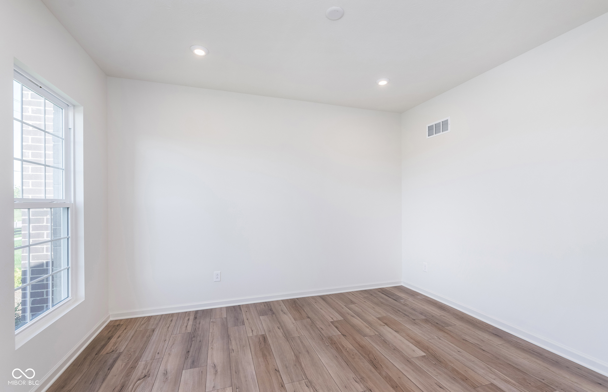 1812 Blenker Drive