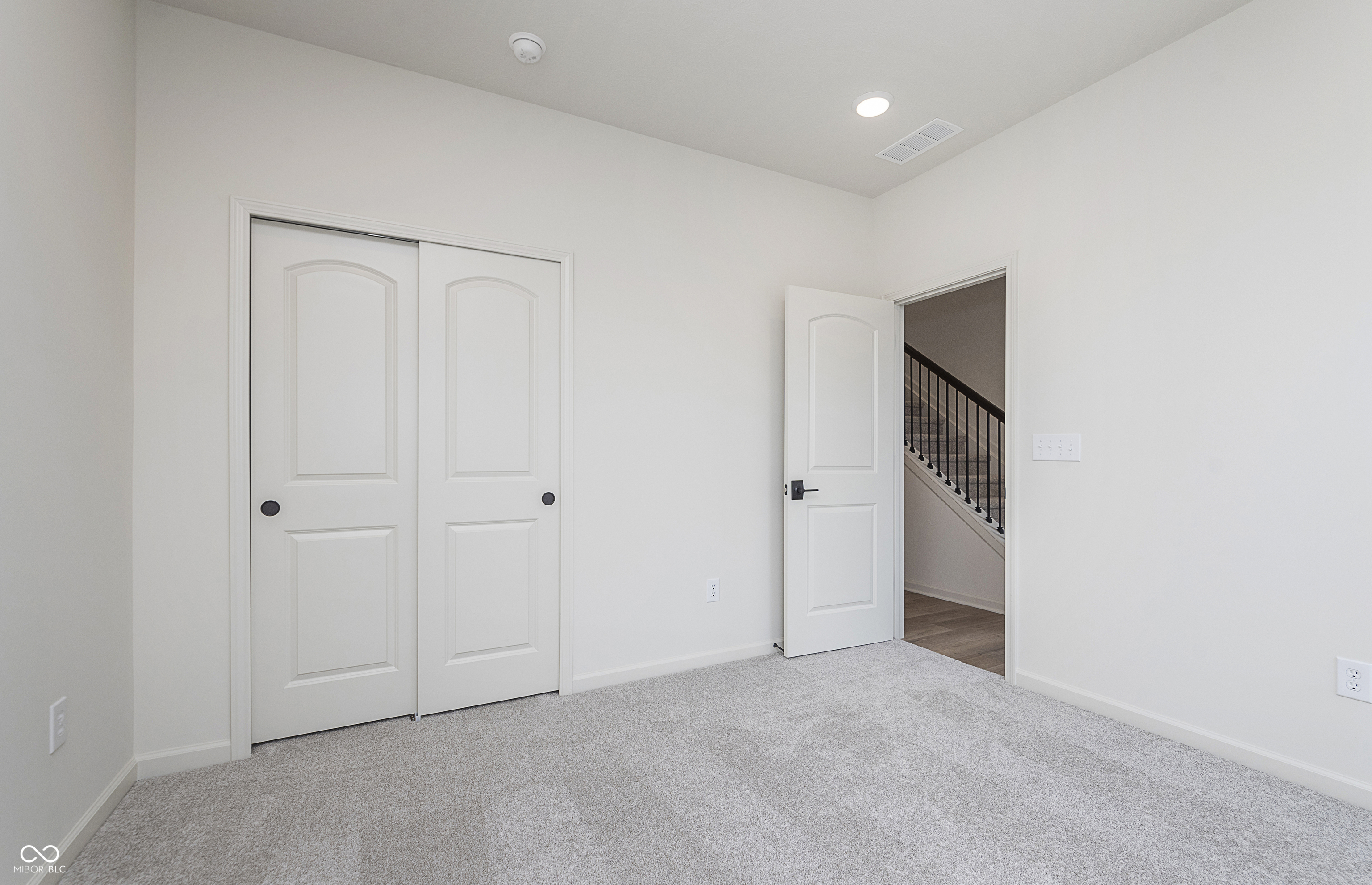 1890 Blenker Drive