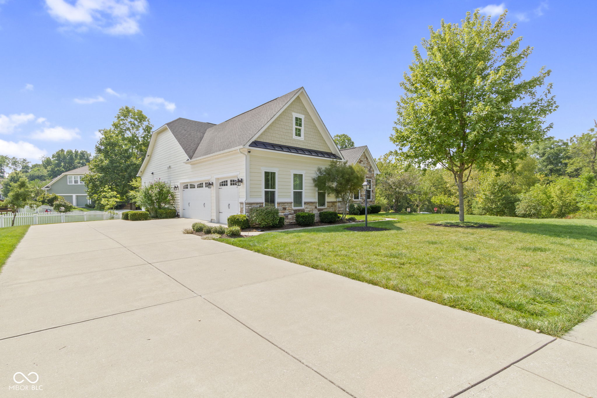 6825 Old Stable Road