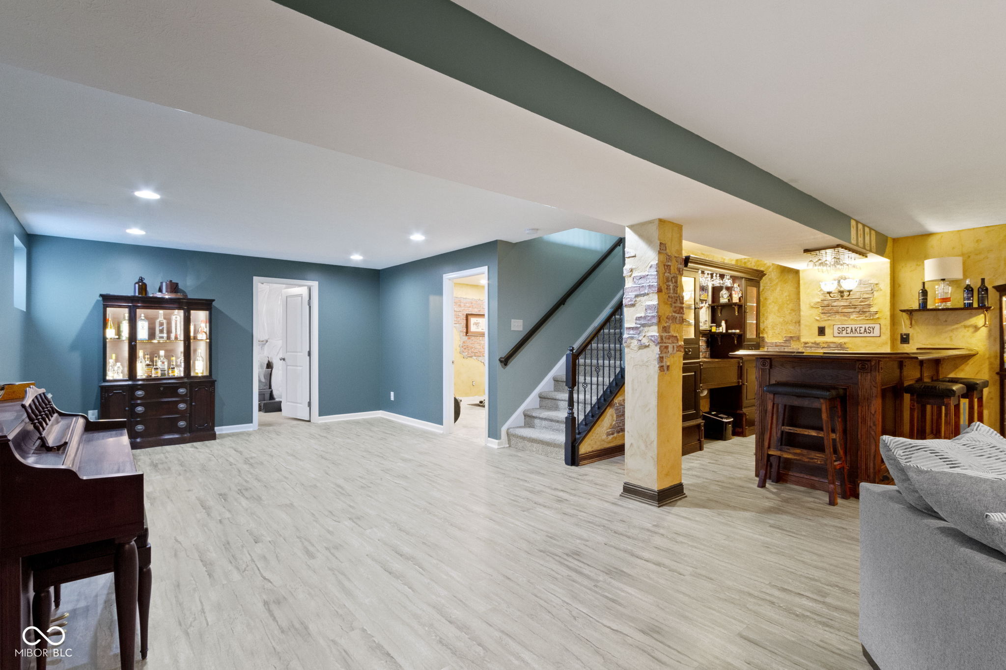 6825 Old Stable Road
