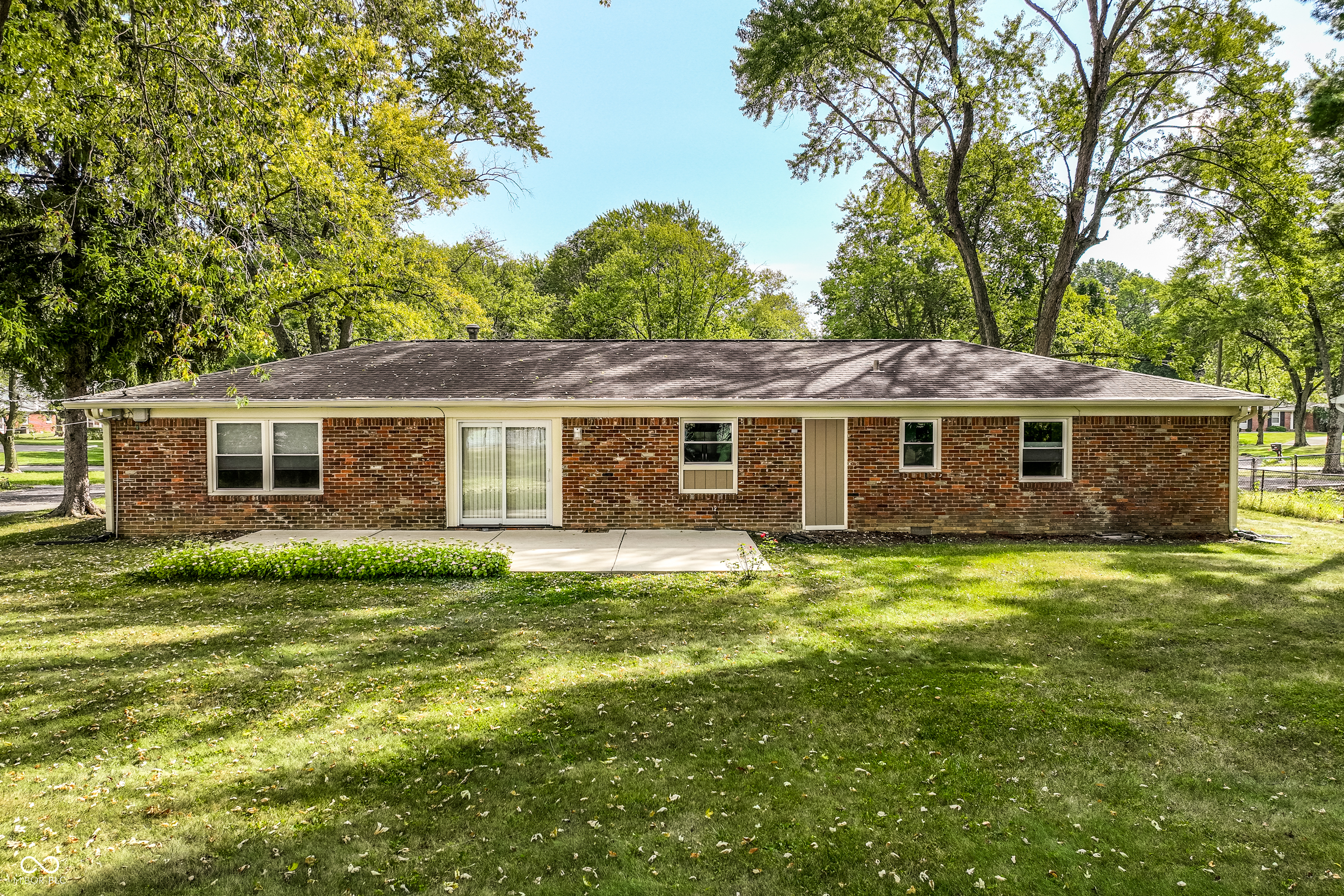 7138 Munsee Lane