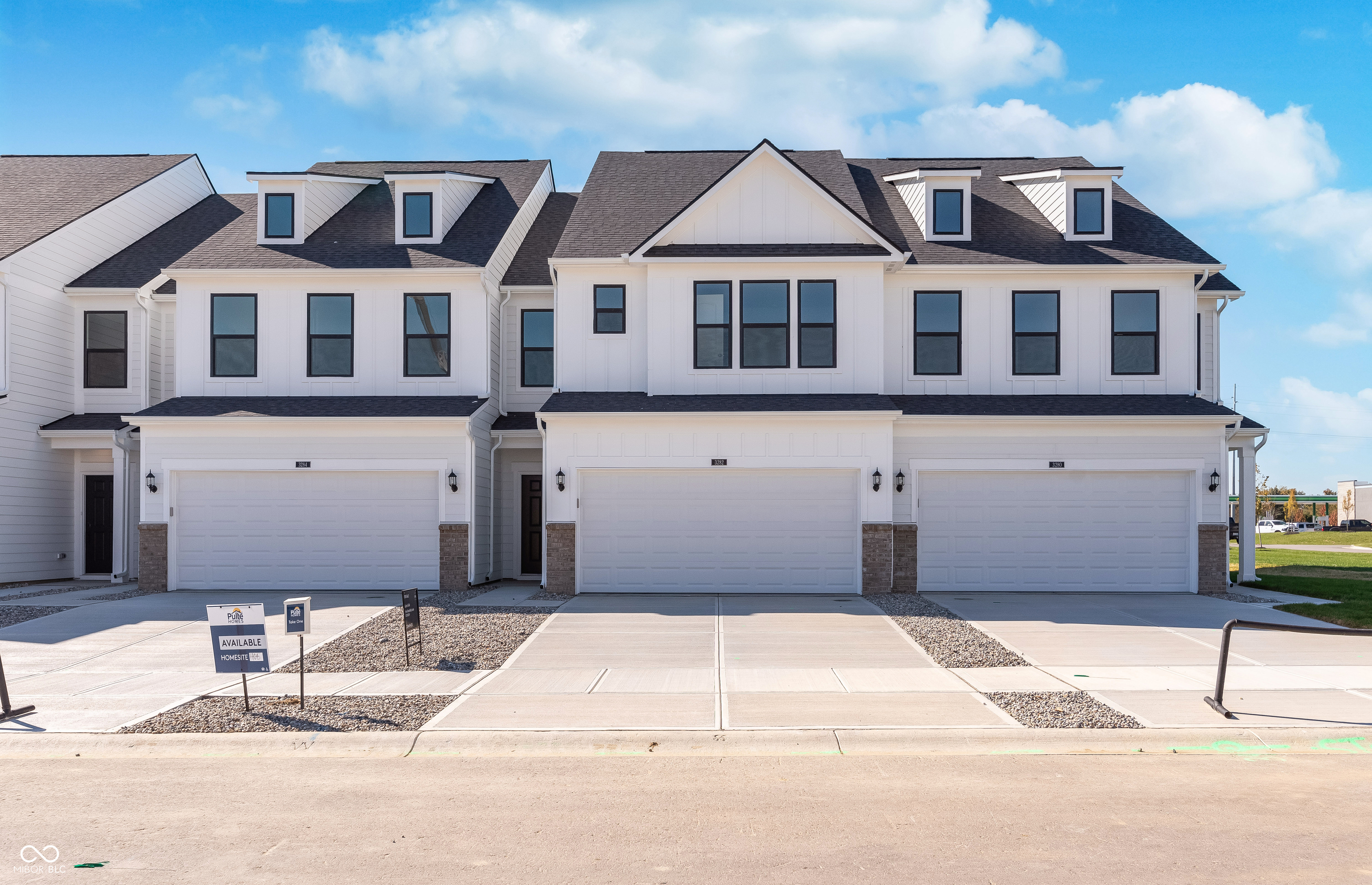 3282 Morab Drive