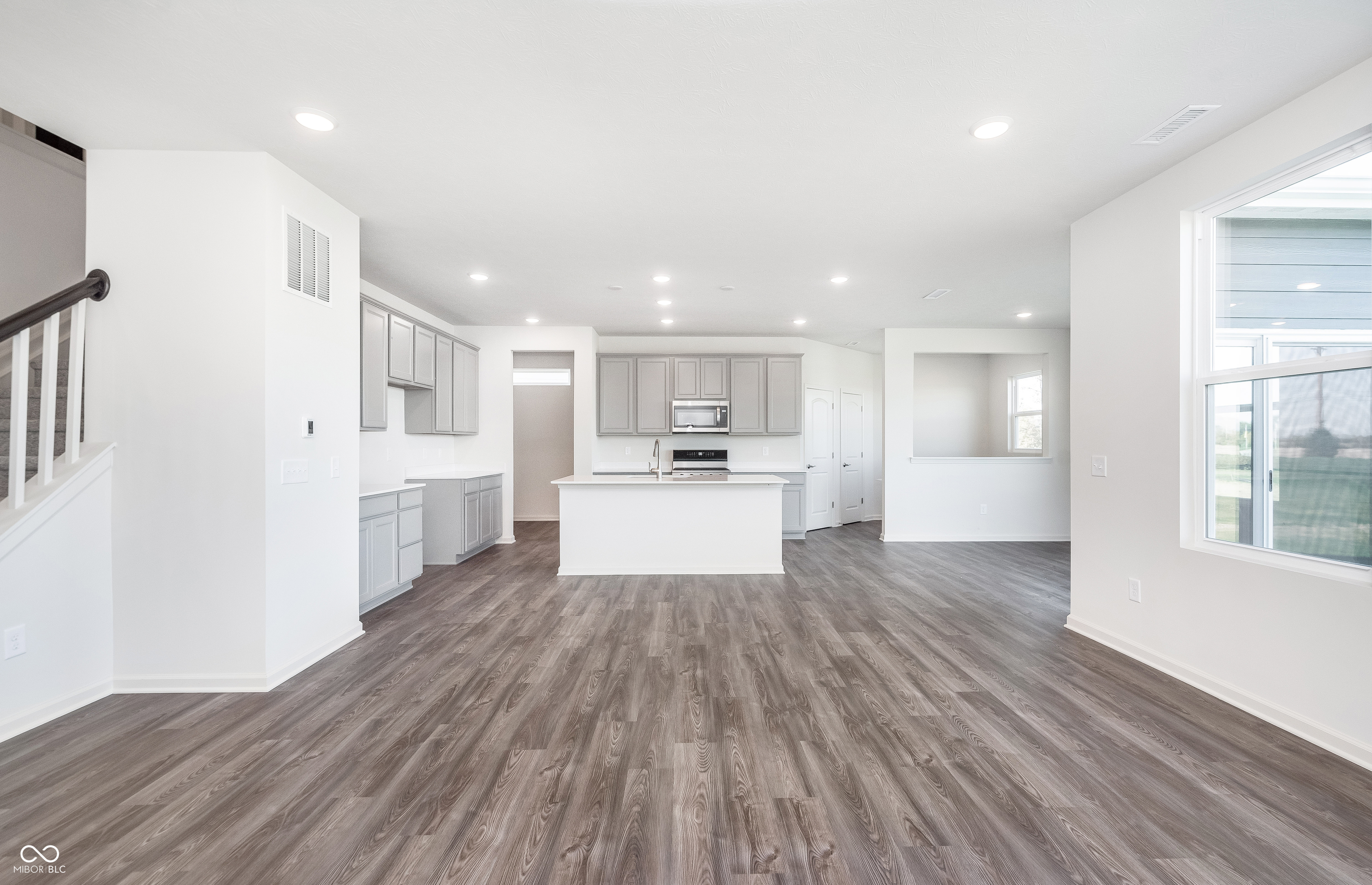 6886 Jacone Drive