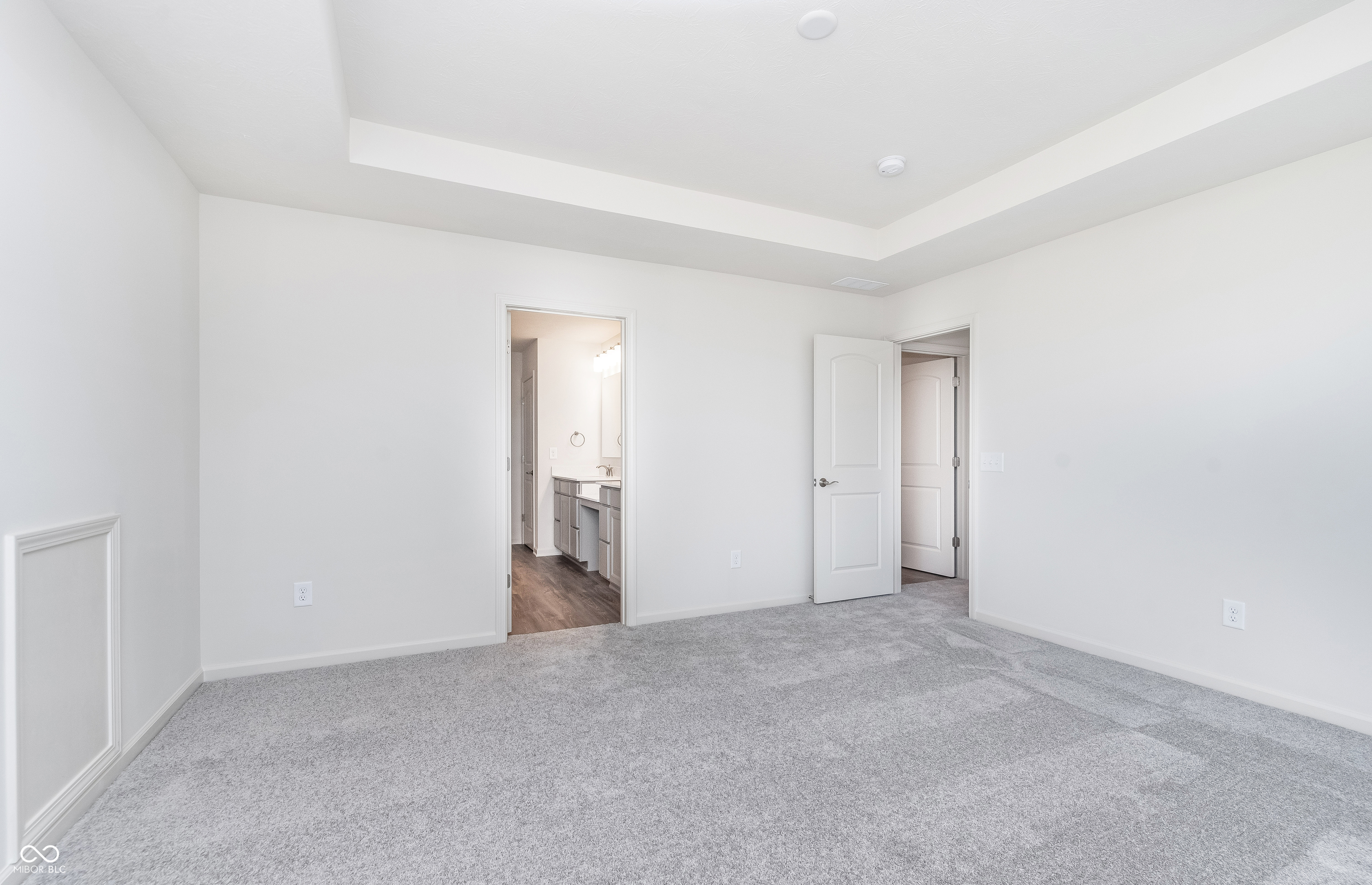 6886 Jacone Drive