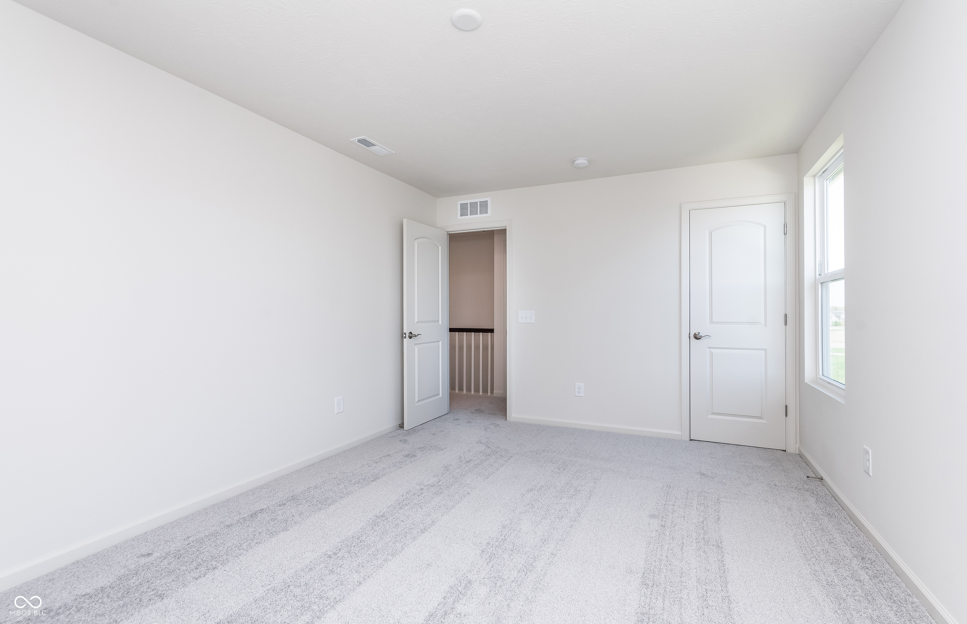 6886 Jacone Drive