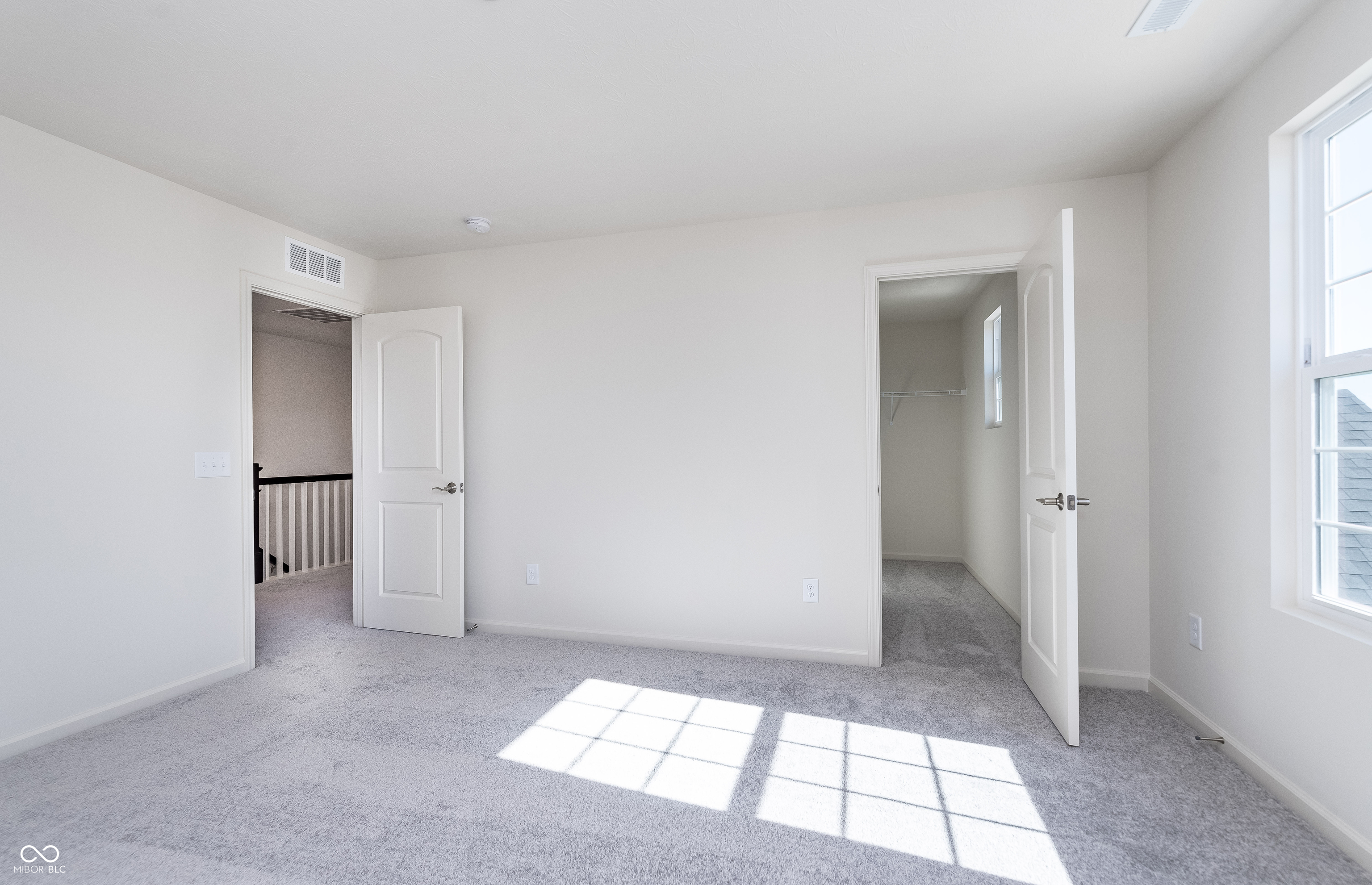 6886 Jacone Drive