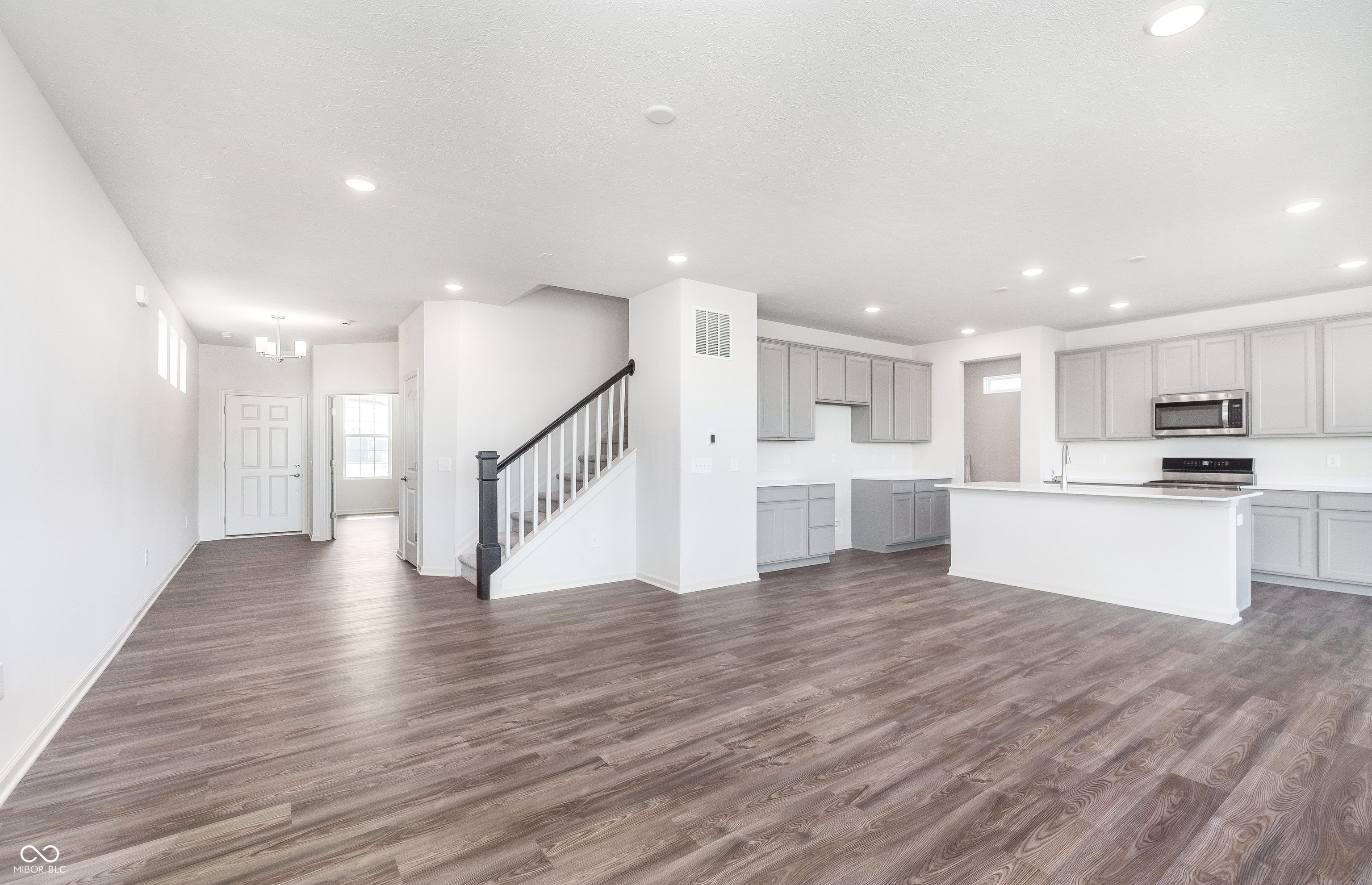6886 Jacone Drive