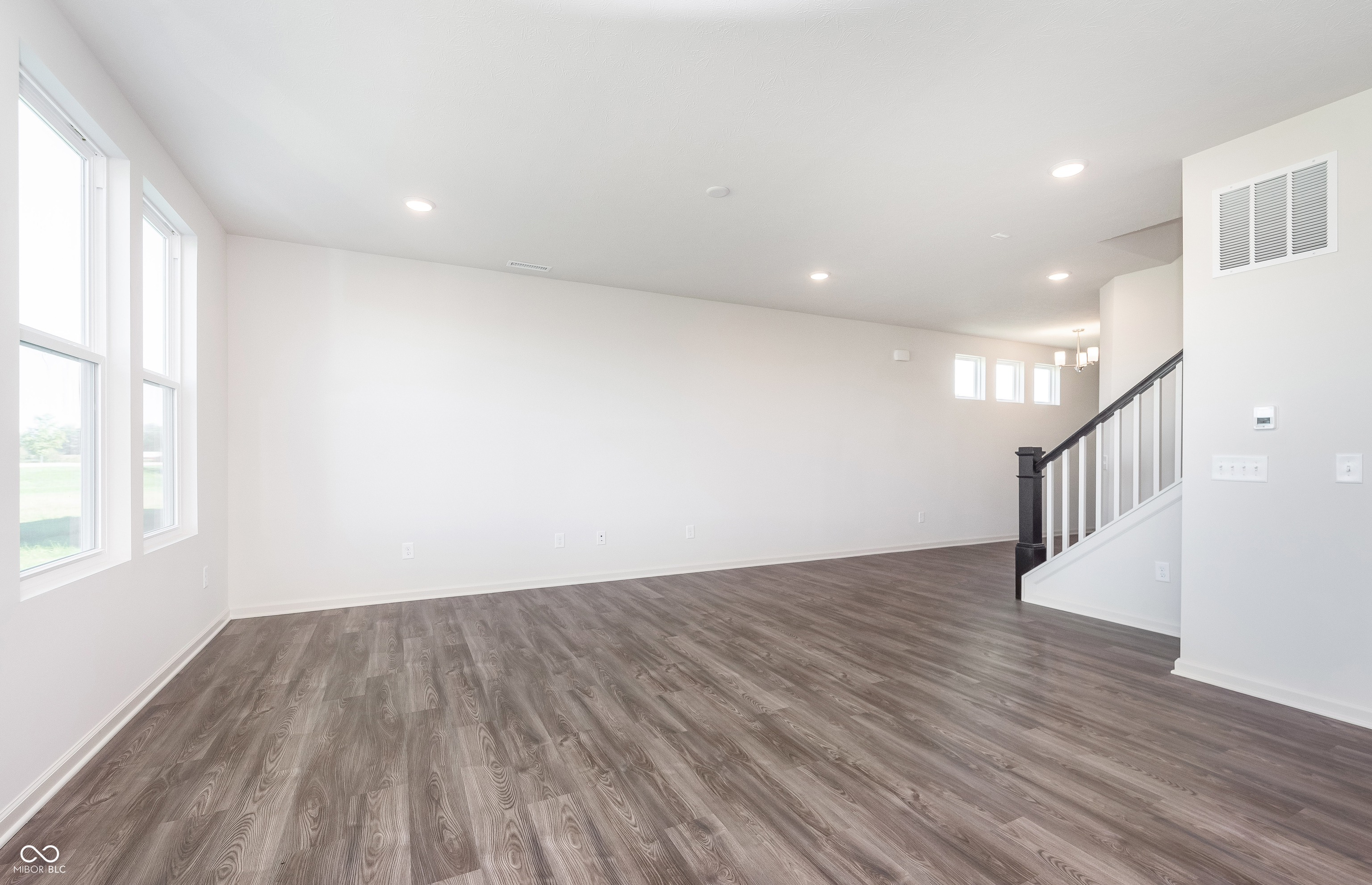 6886 Jacone Drive