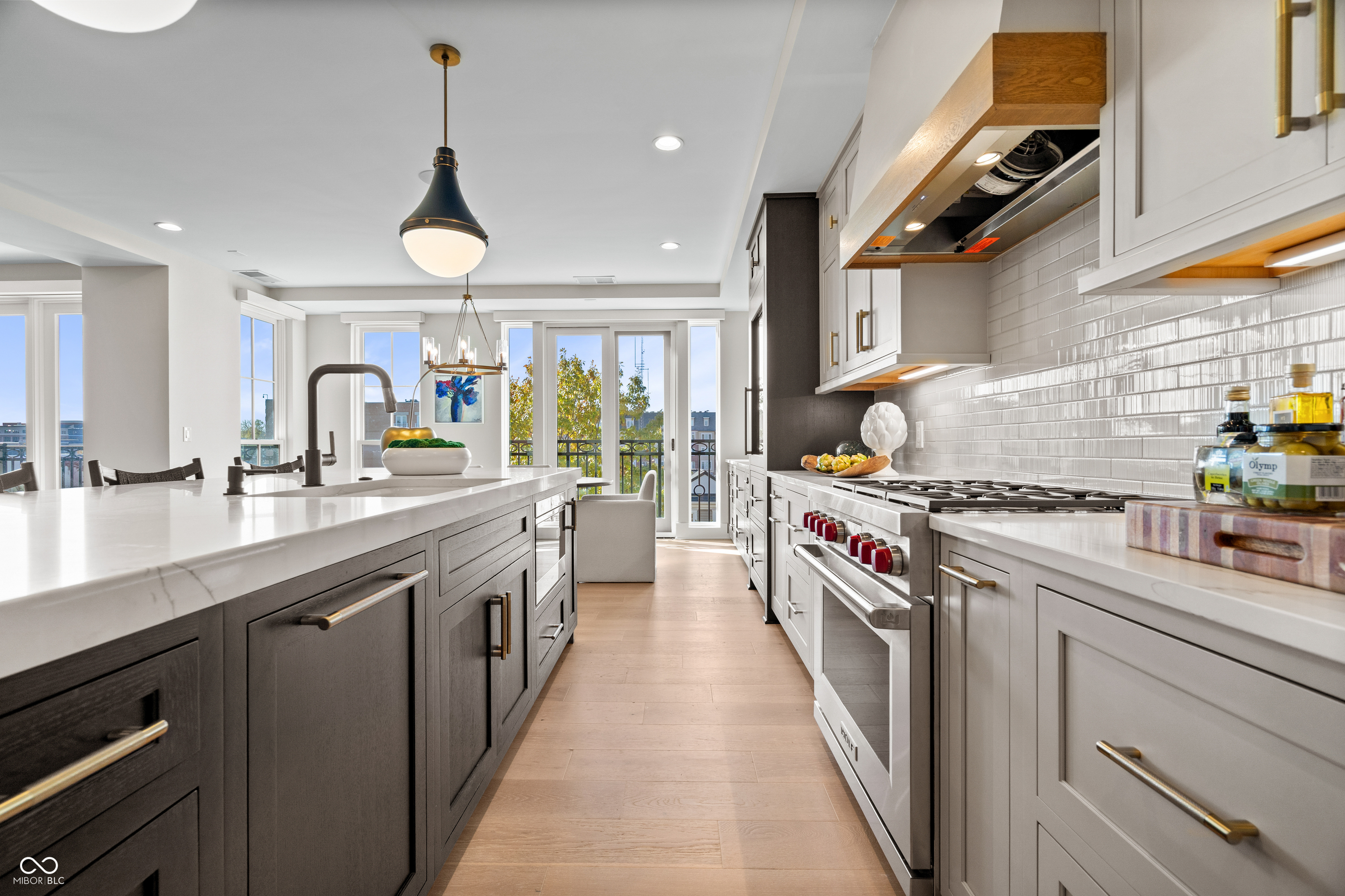 41 N Rangeline Road Unit: Unit 7