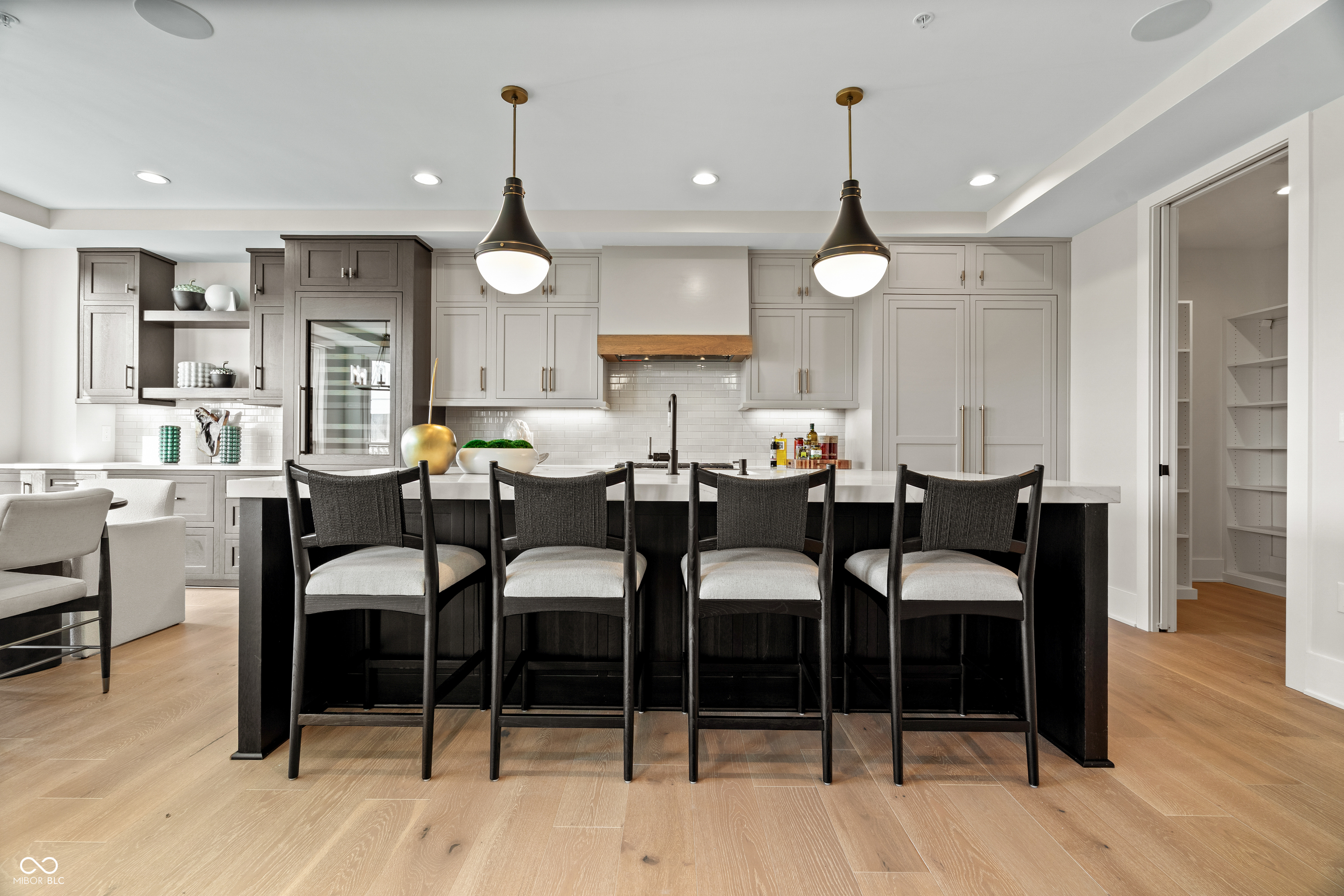 41 N Rangeline Road Unit: Unit 7