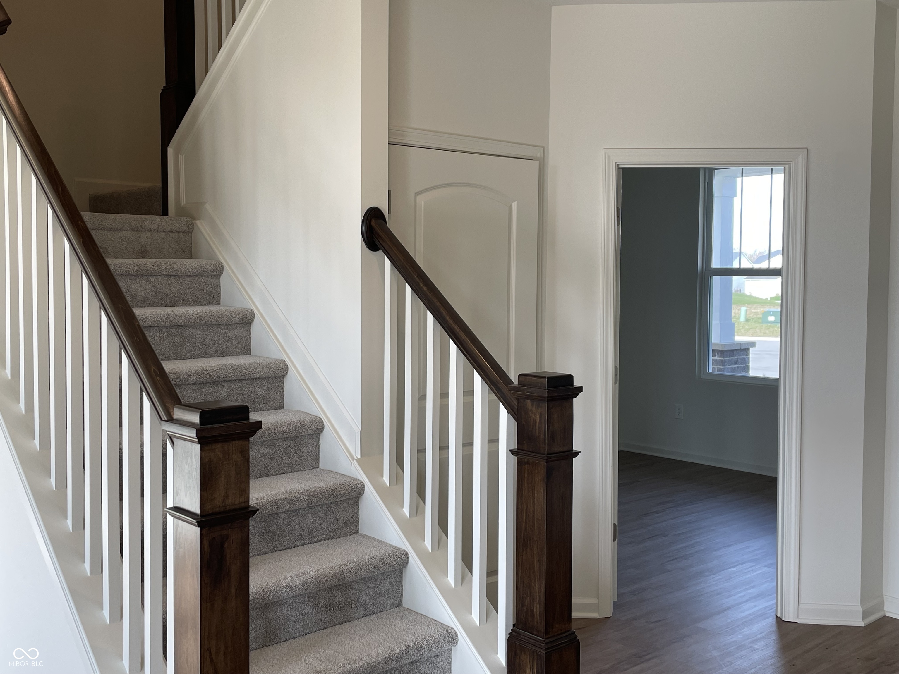 6837 Bridle Oaks Court