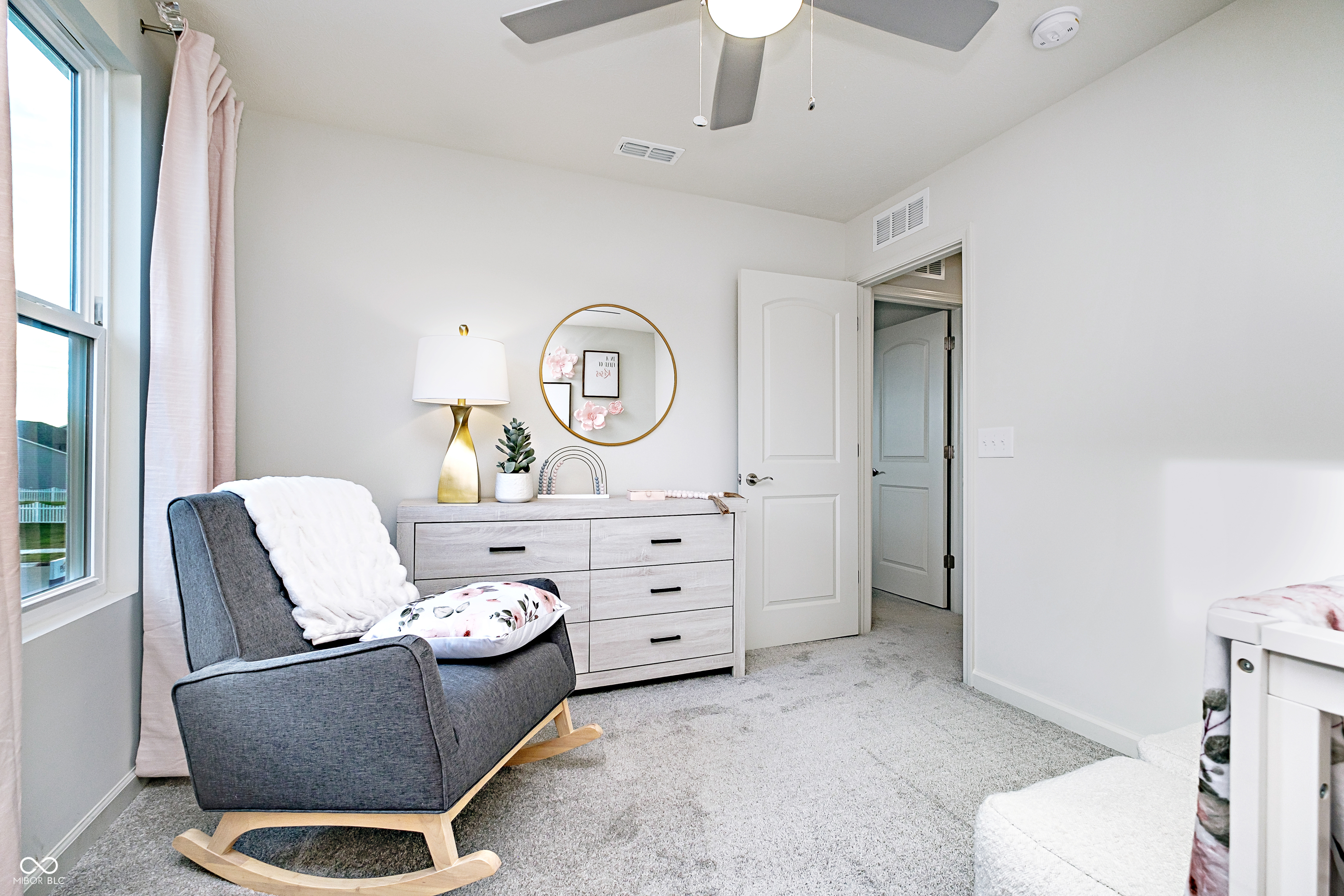 6862 Bridle Oaks Court