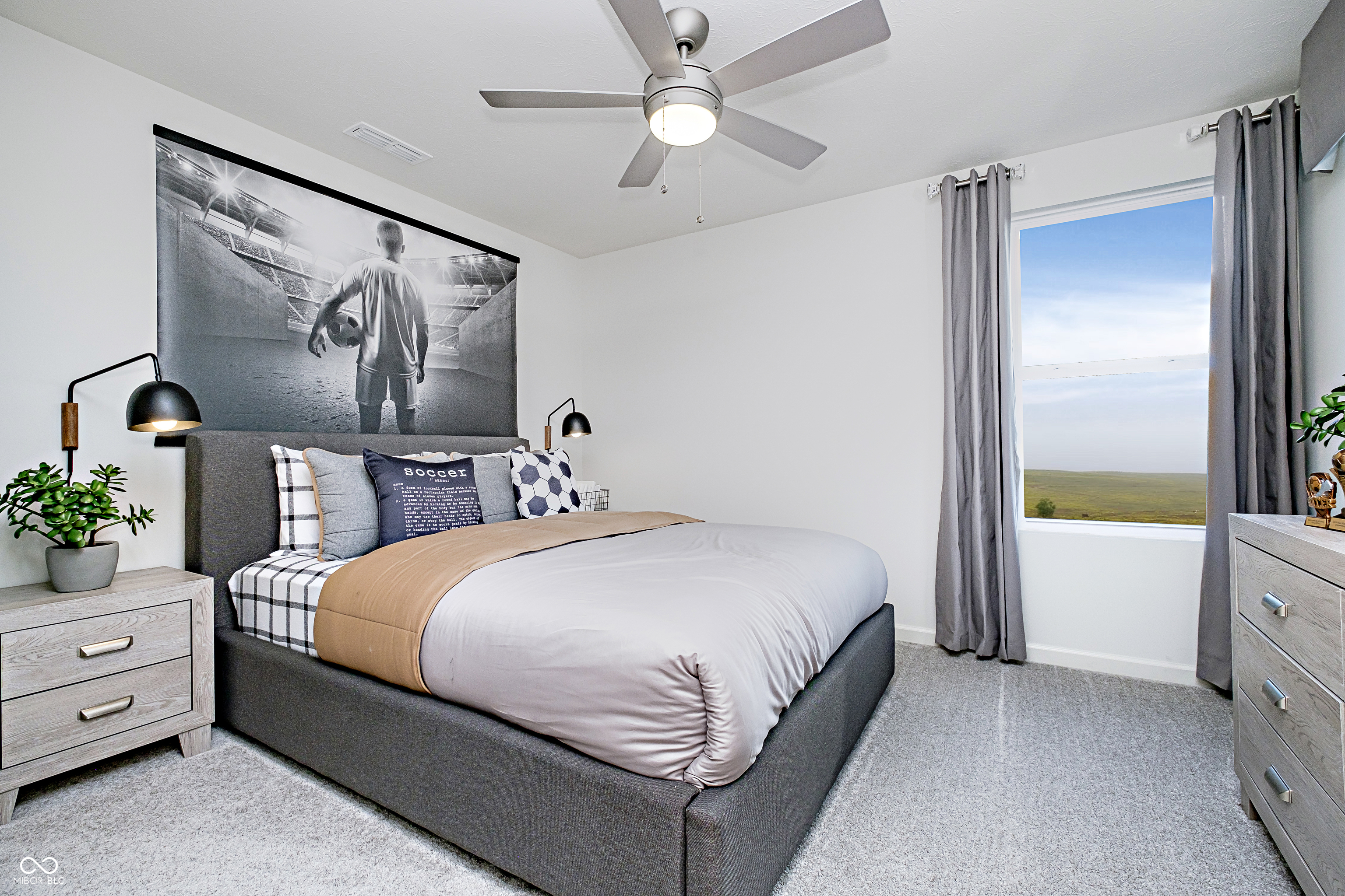 6862 Bridle Oaks Court