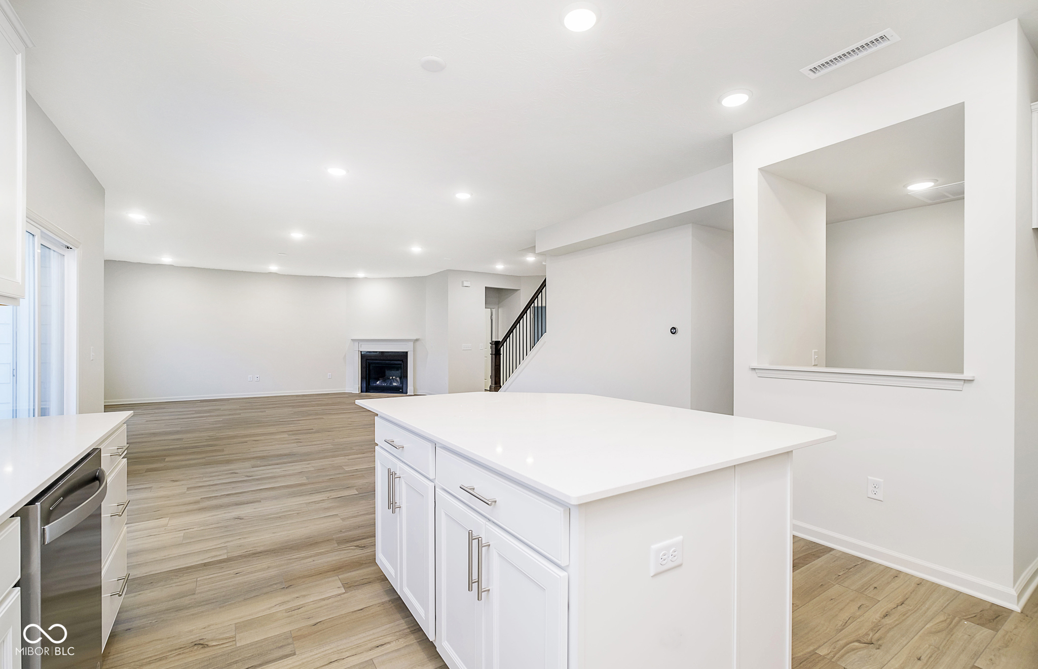 6314 Stoneside Drive