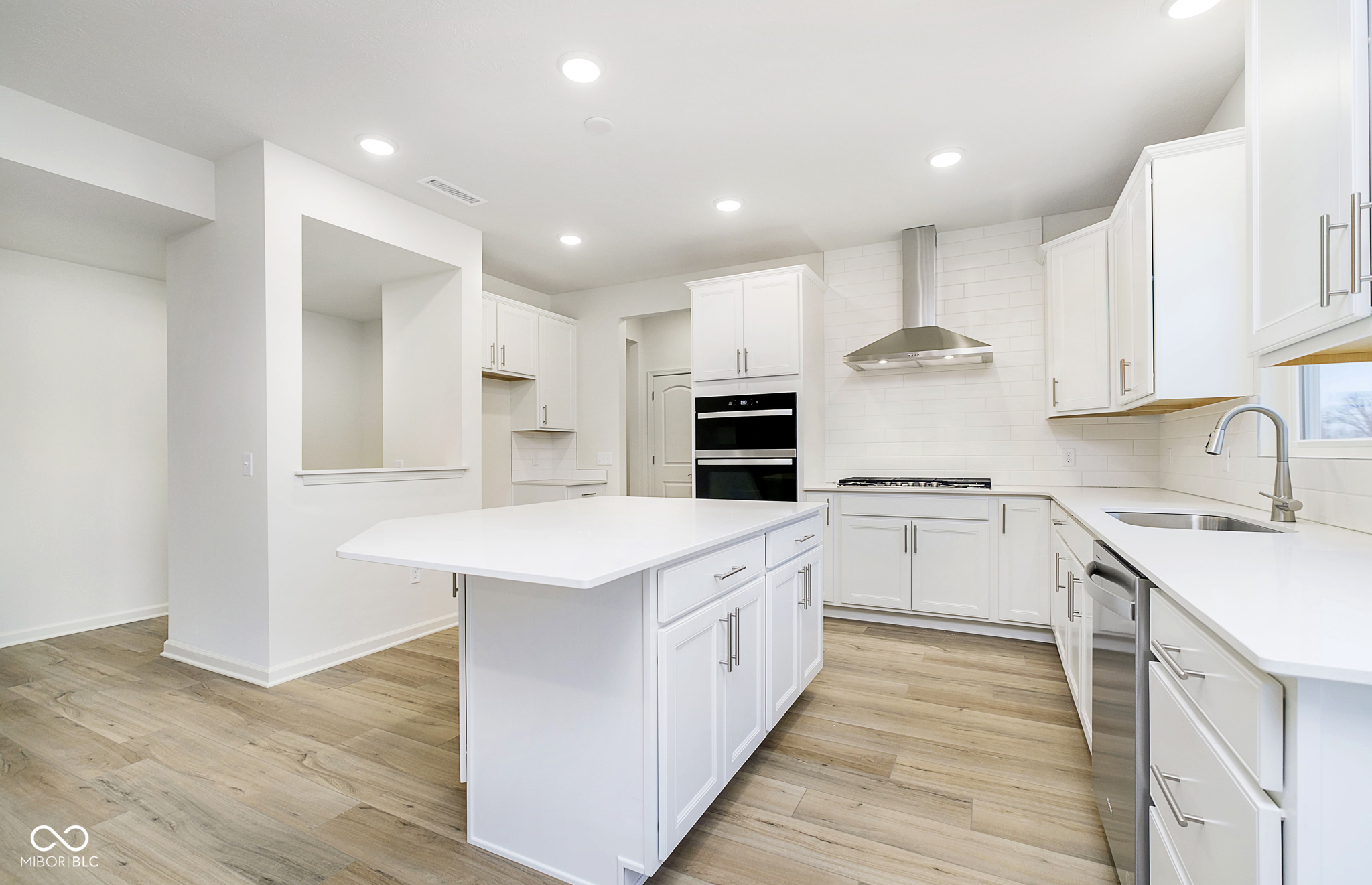 6314 Stoneside Drive