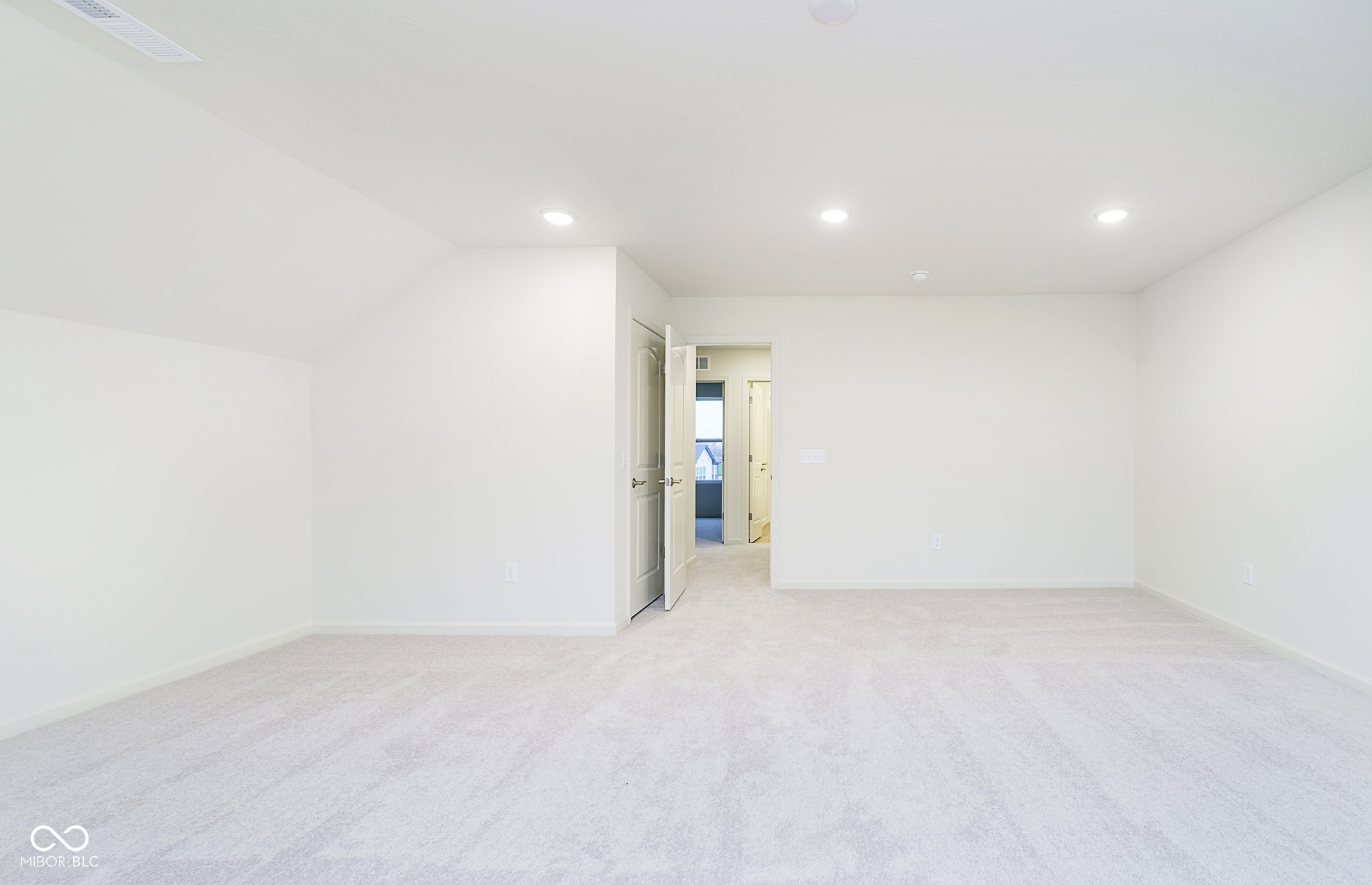 6314 Stoneside Drive