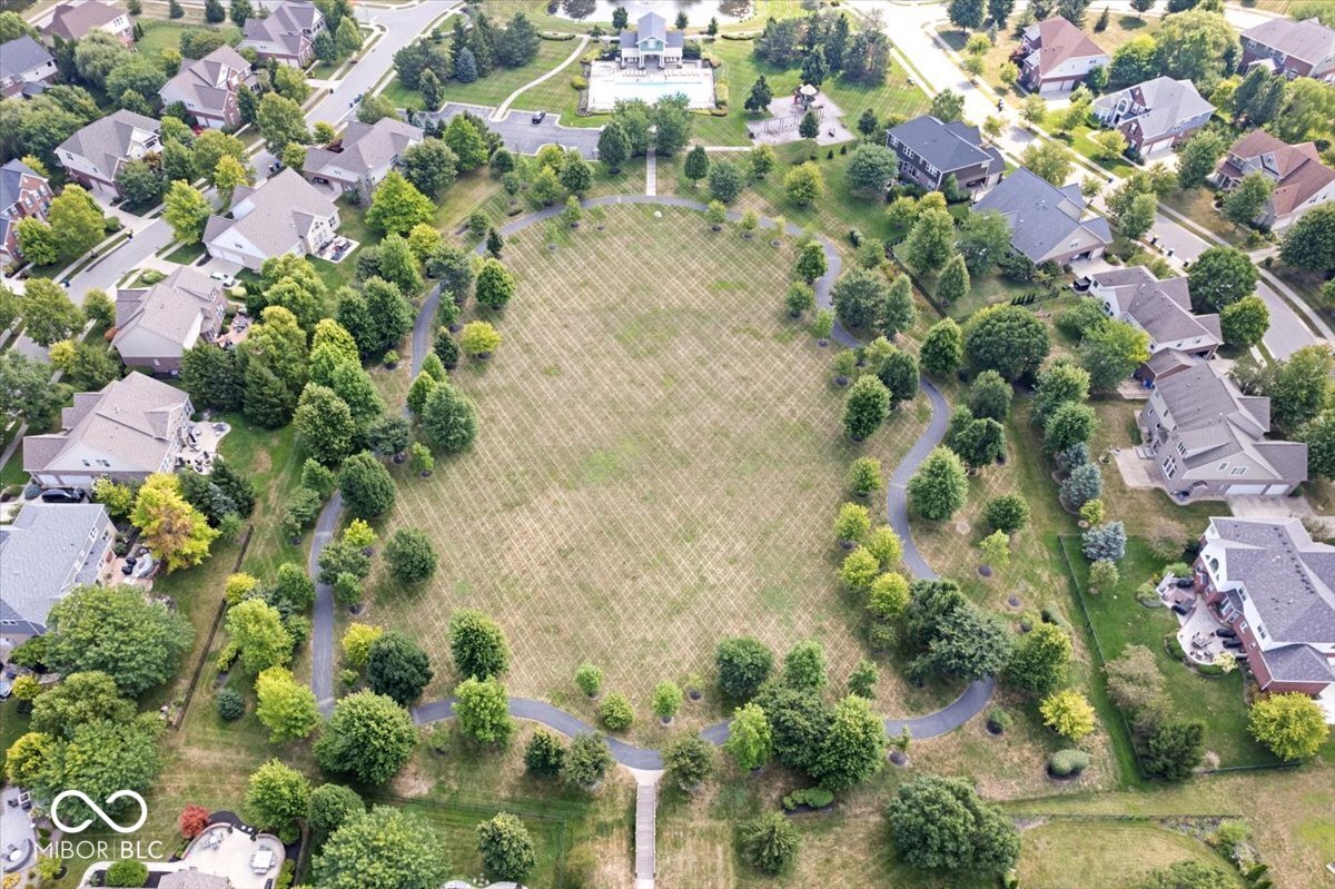 2705 April Springs View