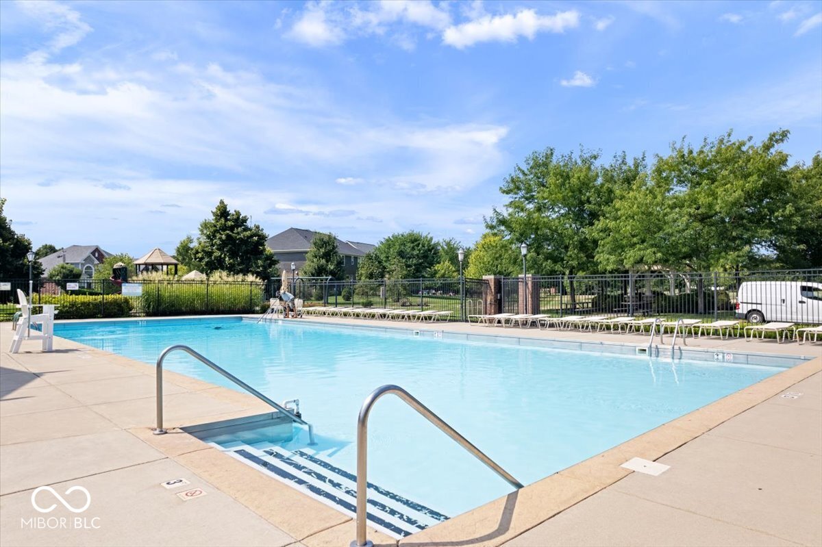 2705 April Springs View
