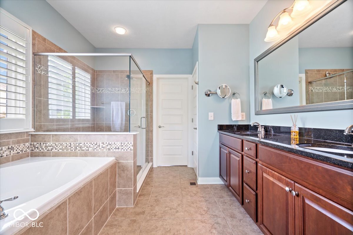 2705 April Springs View