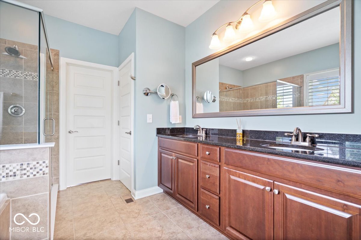 2705 April Springs View