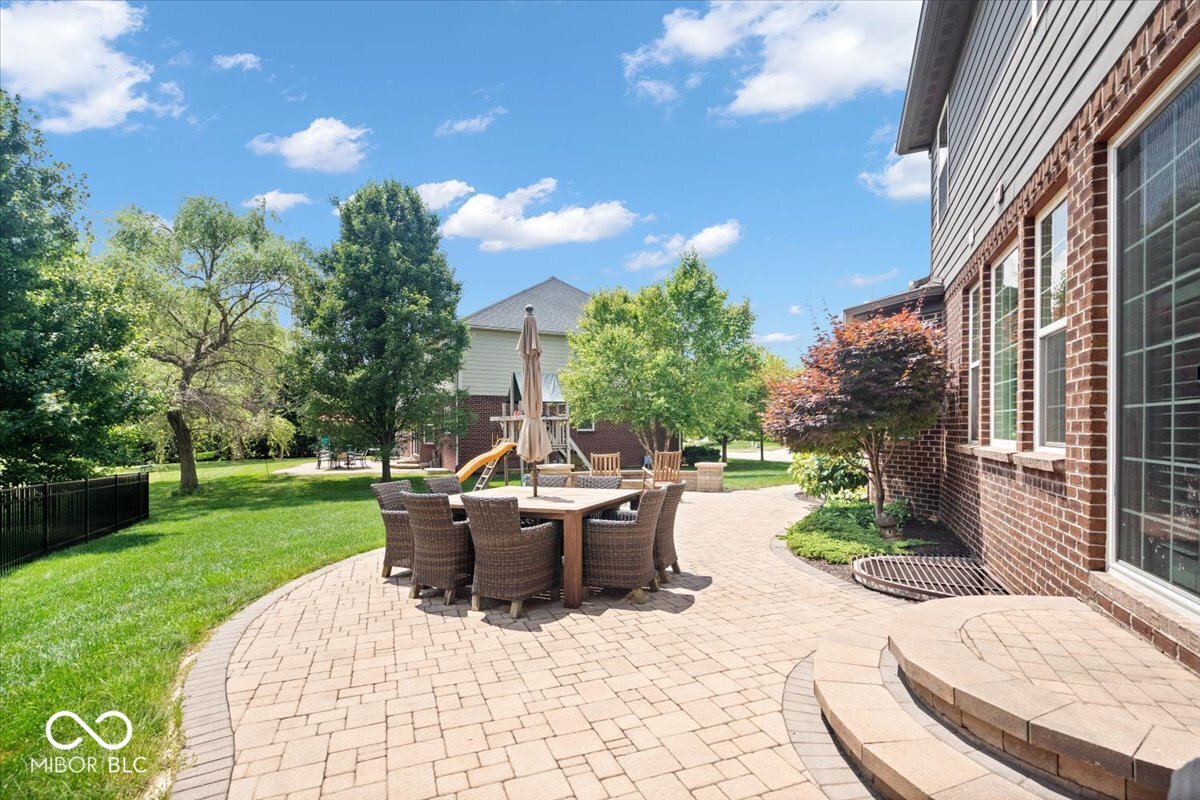 2705 April Springs View
