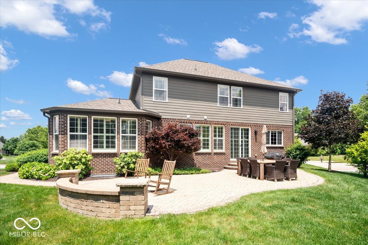 2705 April Springs View